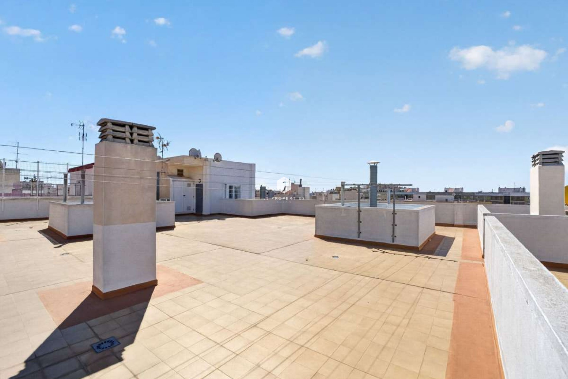 Resale - Apartment / flat -
Torrevieja - Costa Blanca