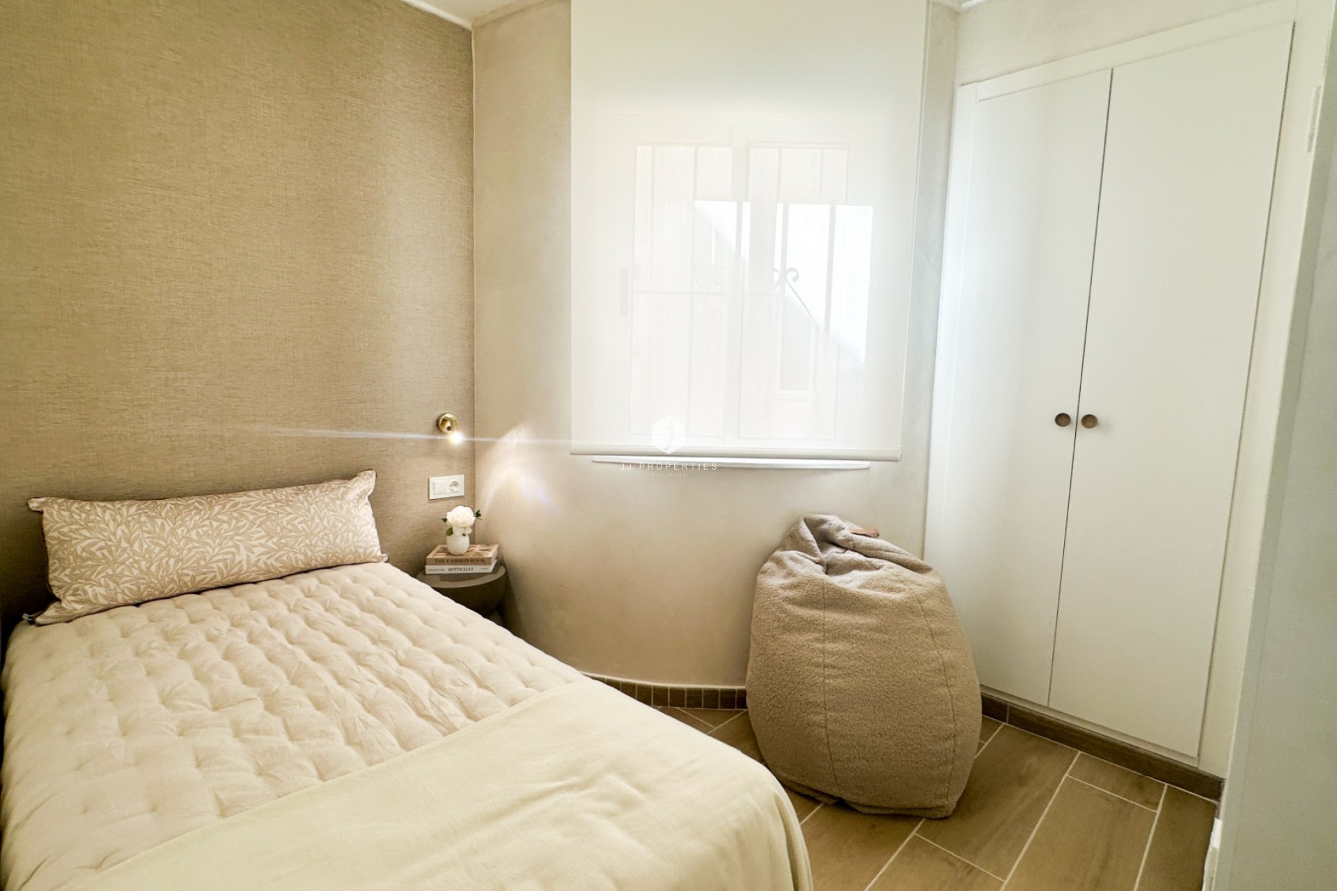 Resale - Apartment / flat -
Torrevieja - Costa Blanca