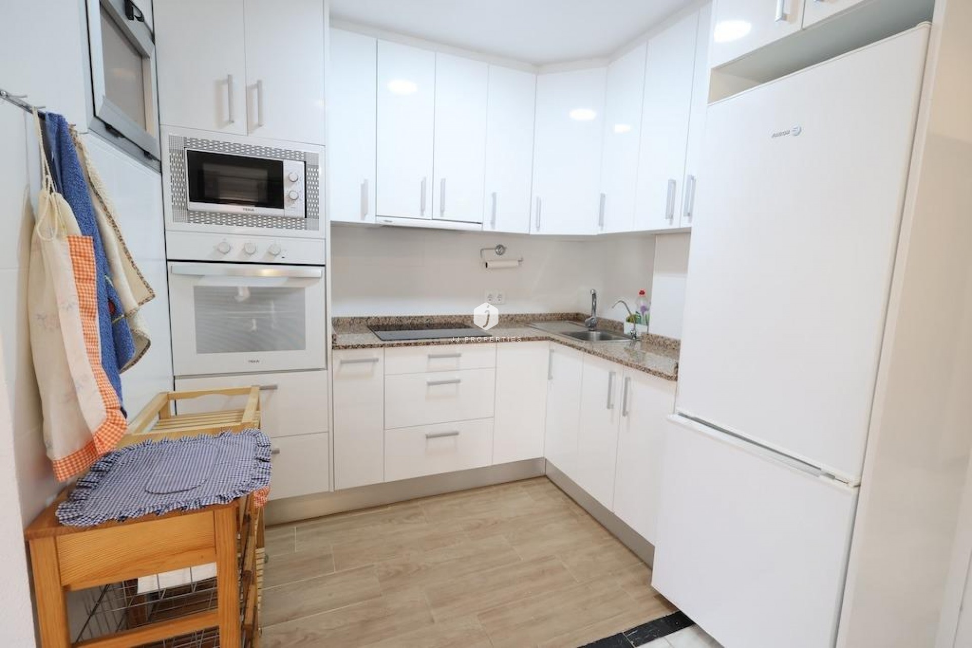 Resale - Apartment / flat -
Torrevieja - Costa Blanca