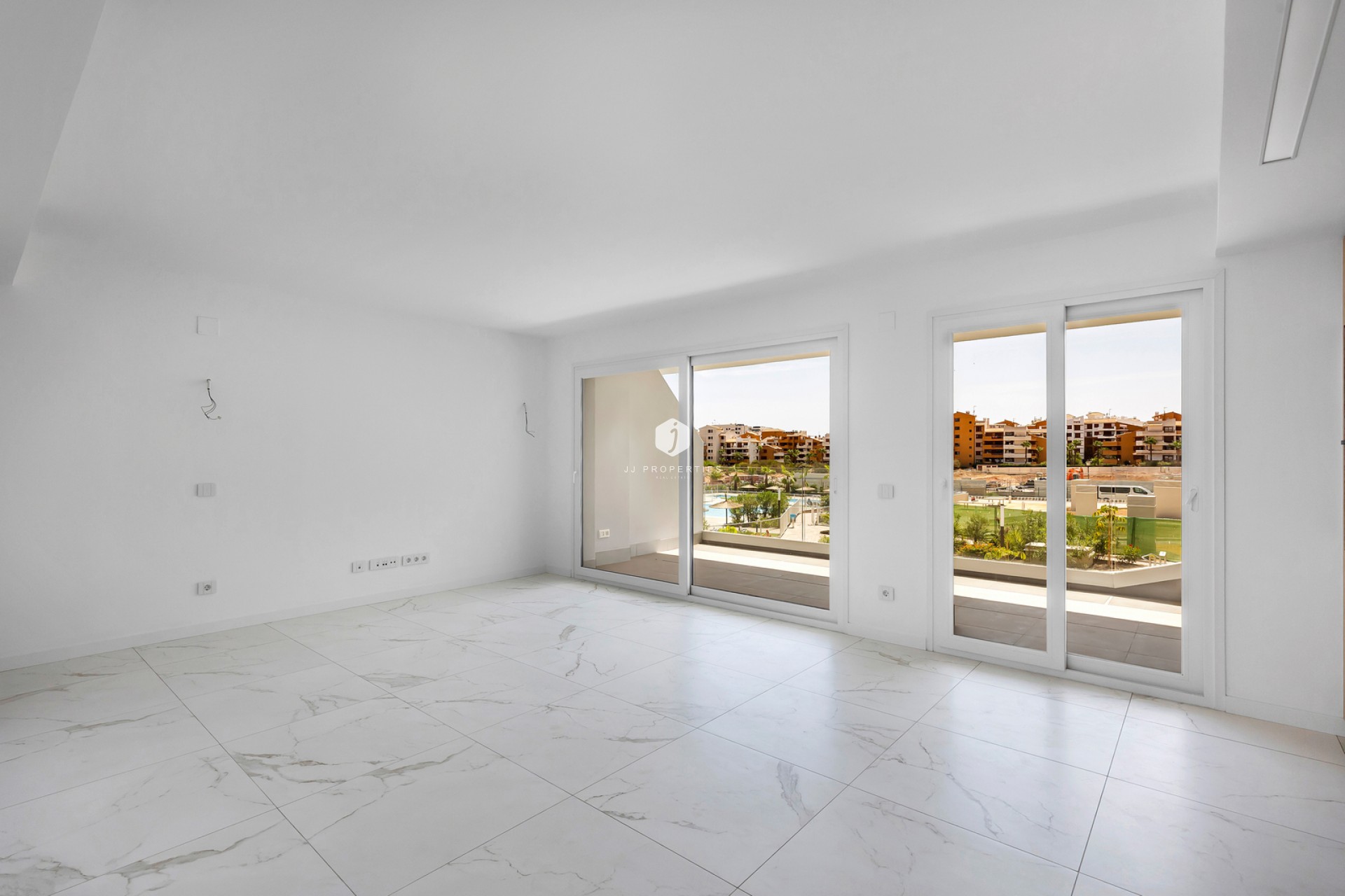 Resale - Apartment / flat -
Torrevieja - Costa Blanca
