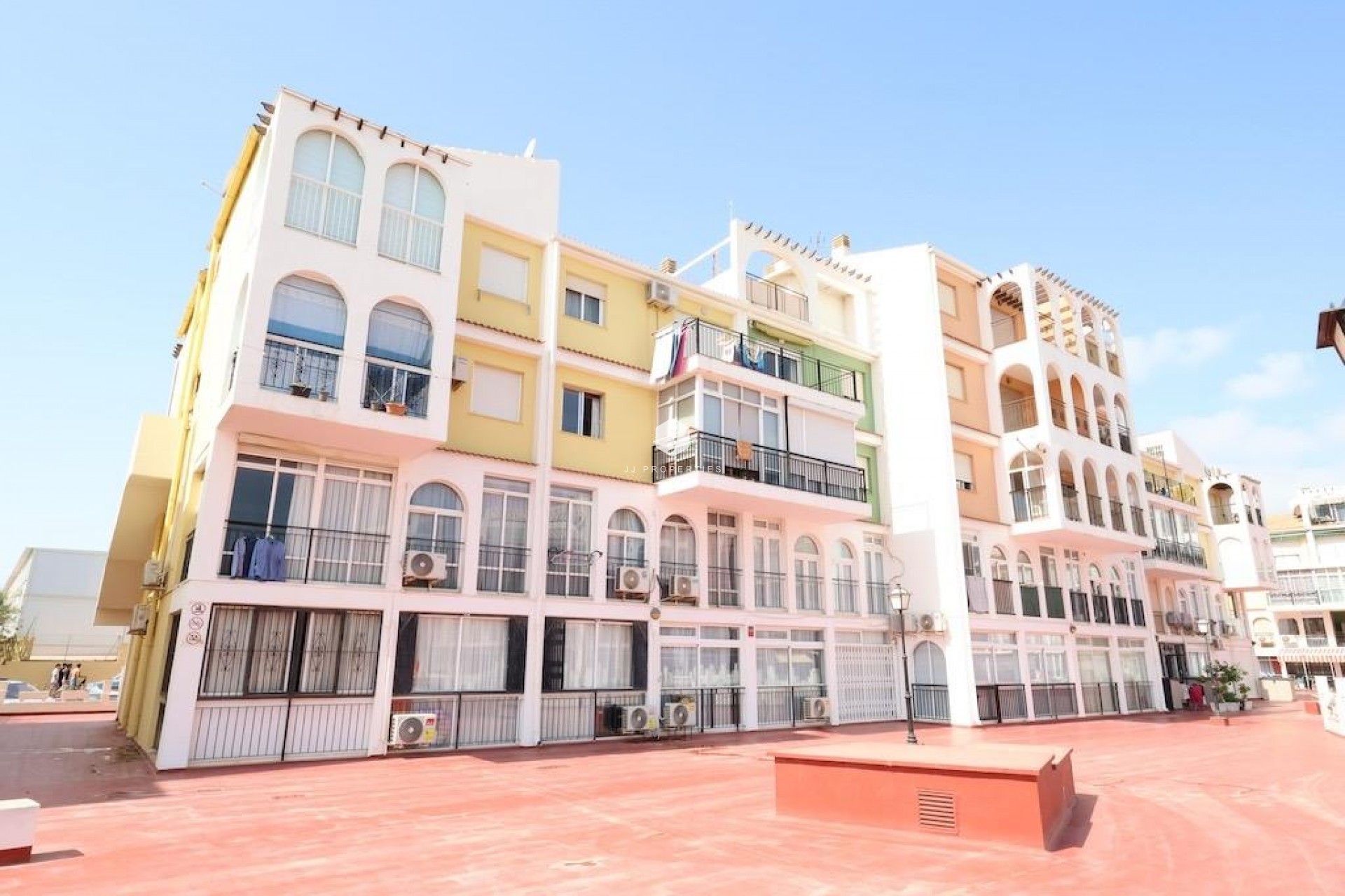 Resale - Apartment / flat -
Torrevieja - Costa Blanca