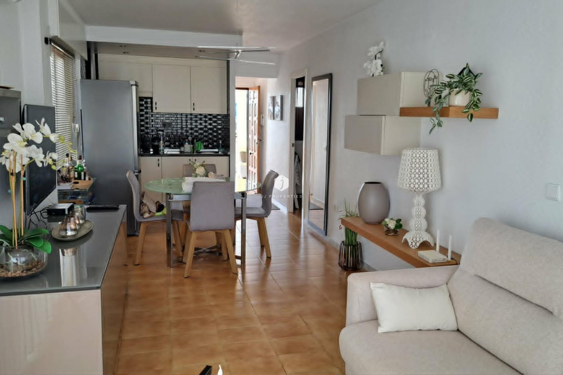Resale - Apartment / flat -
Torrevieja - Costa Blanca