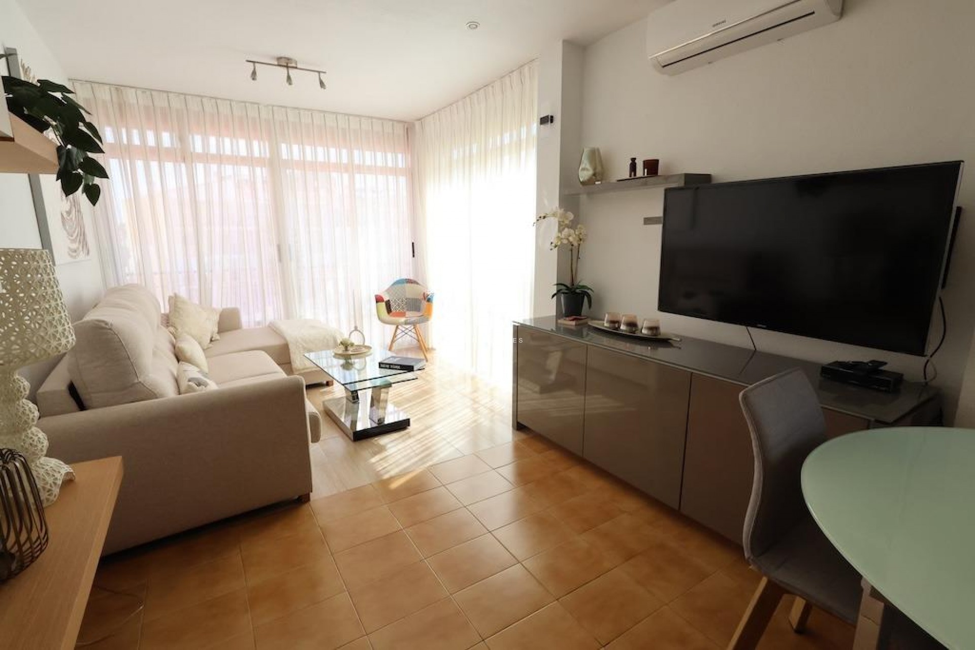 Resale - Apartment / flat -
Torrevieja - Costa Blanca