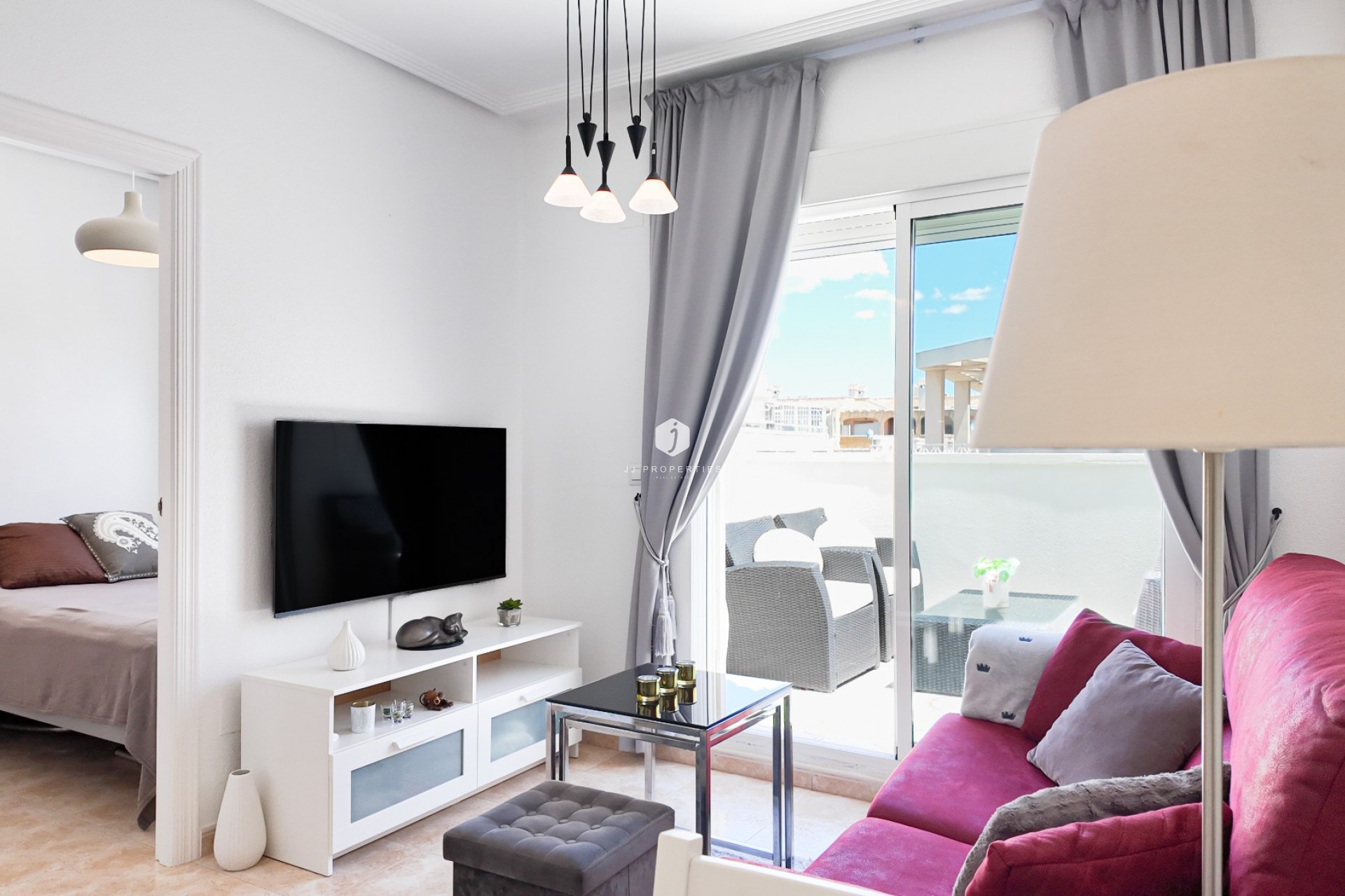 Resale - Apartment / flat -
Torrevieja - Costa Blanca