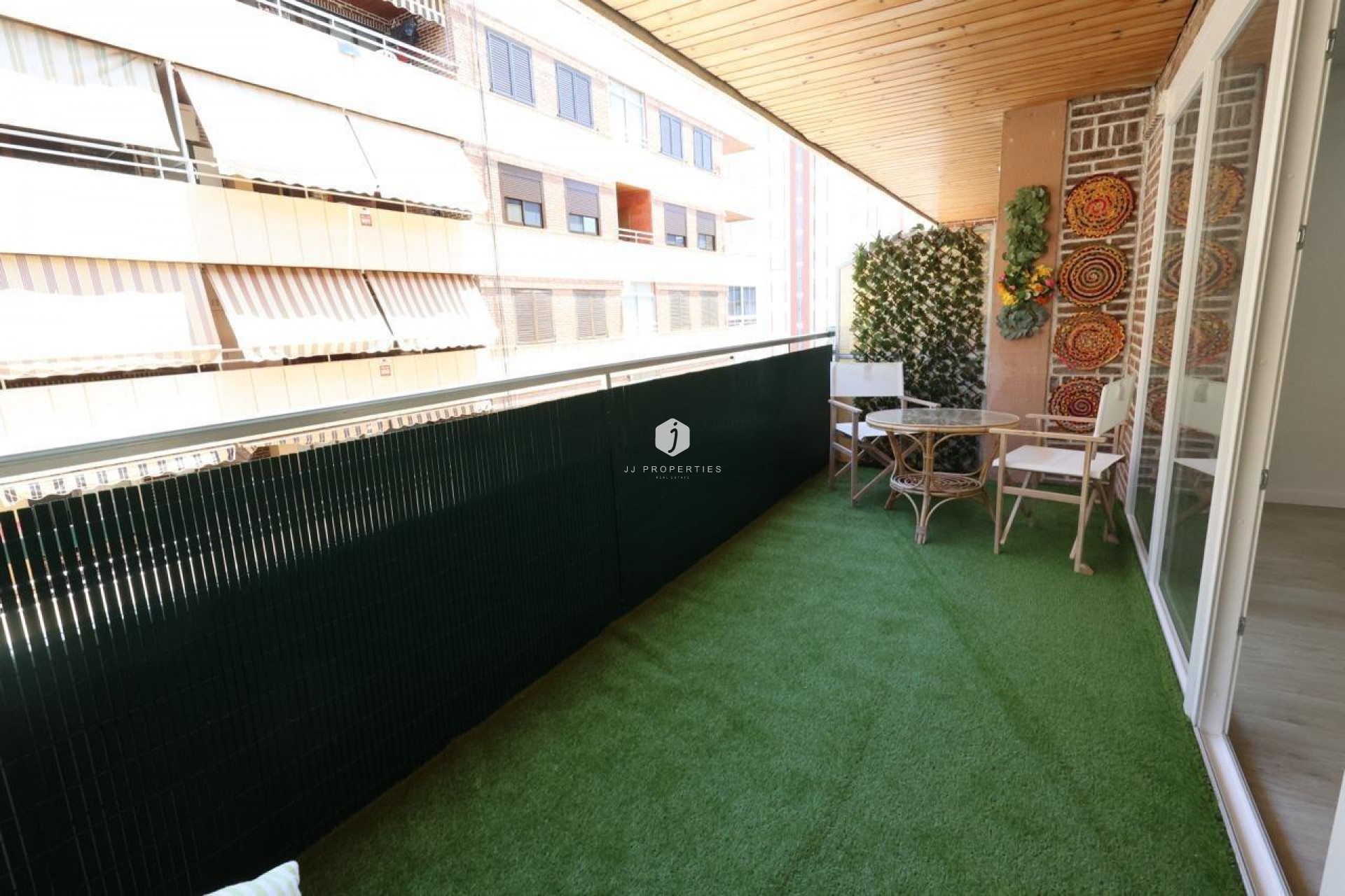 Resale - Apartment / flat -
Torrevieja - Costa Blanca