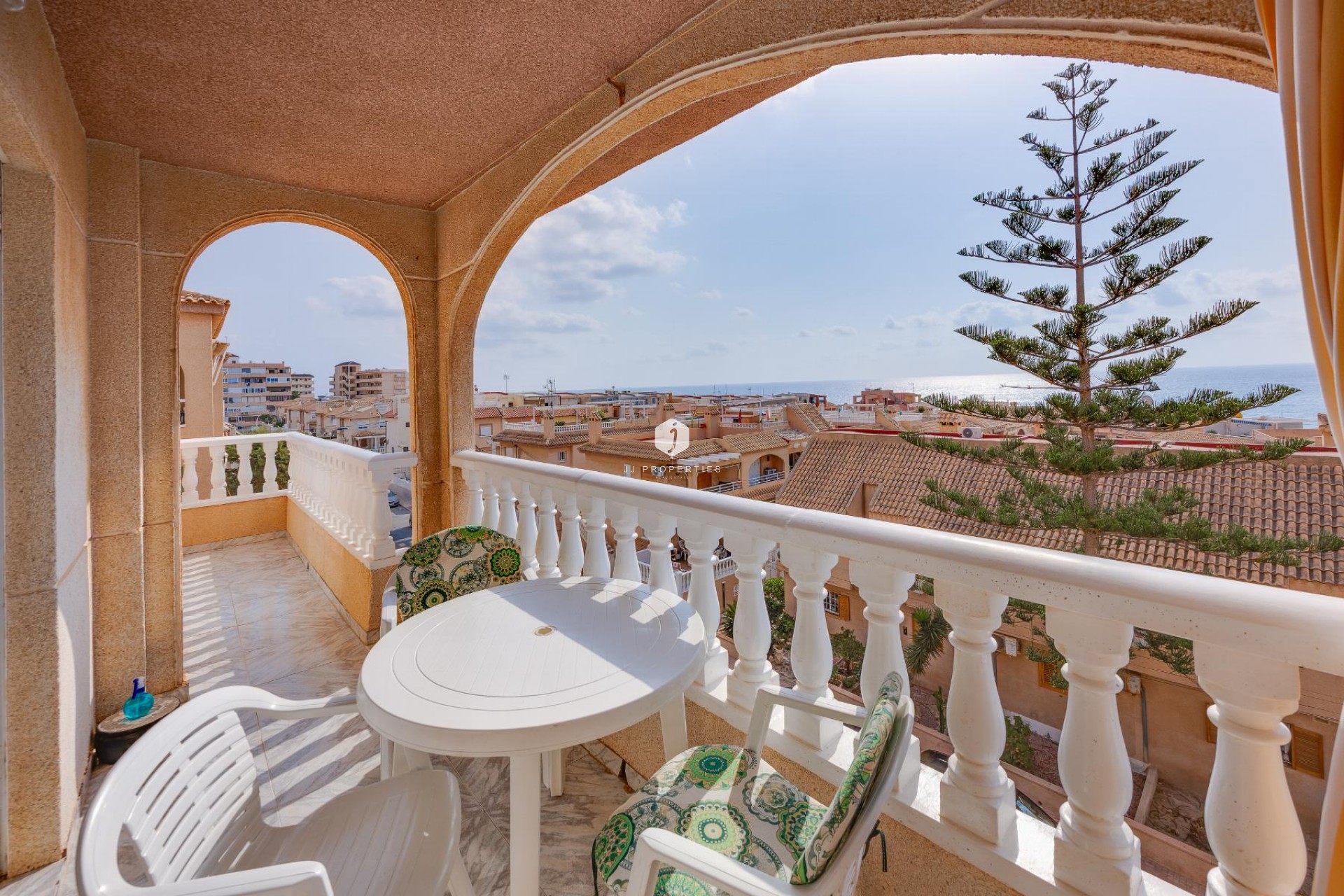 Resale - Apartment / flat -
Torrevieja - Costa Blanca
