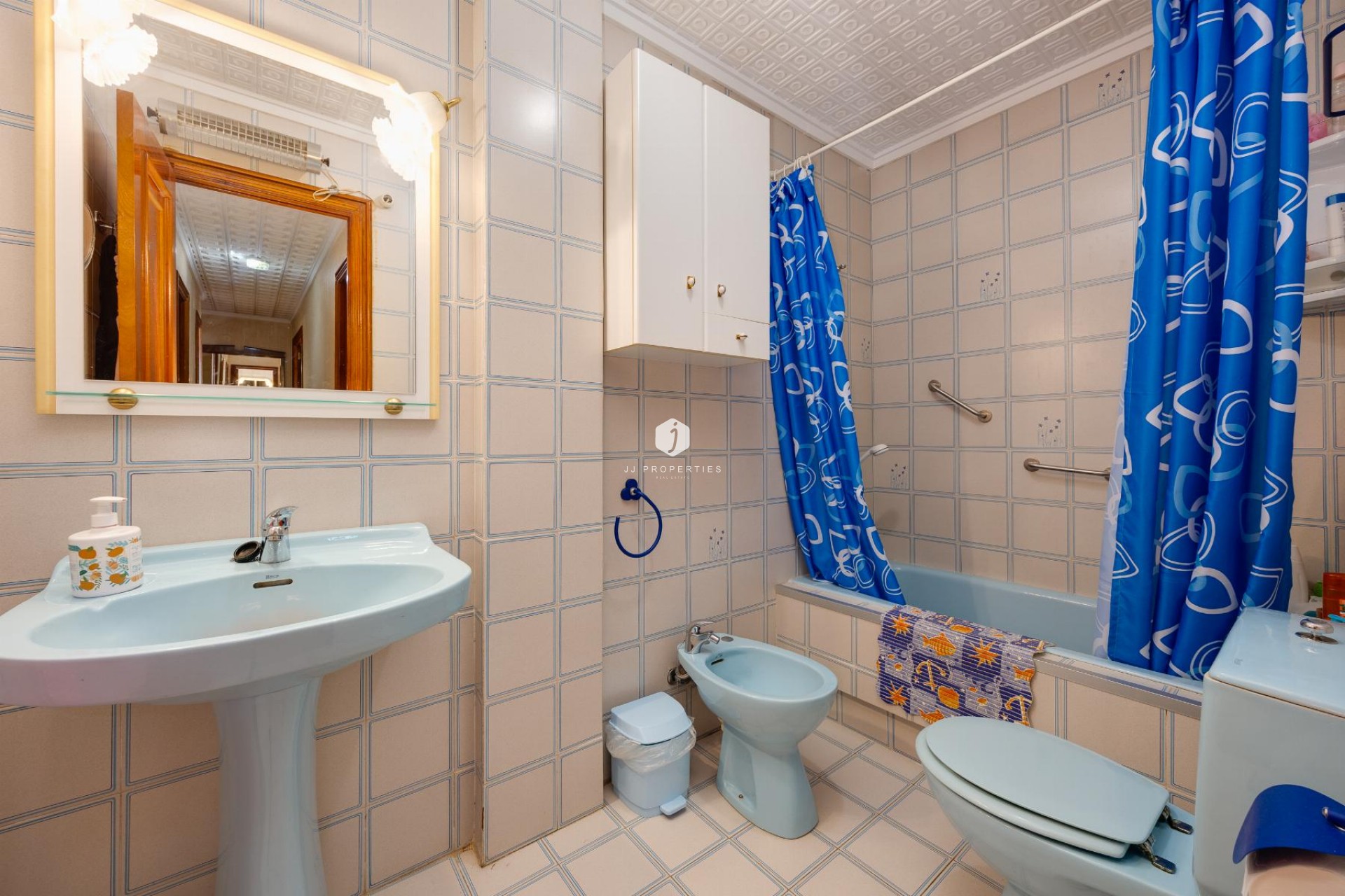 Resale - Apartment / flat -
Torrevieja - Costa Blanca