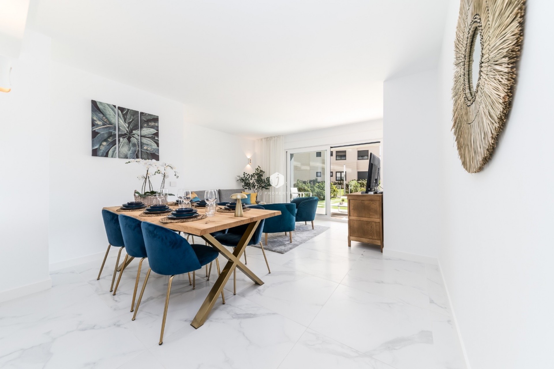 Resale - Apartment / flat -
Torrevieja - Costa Blanca