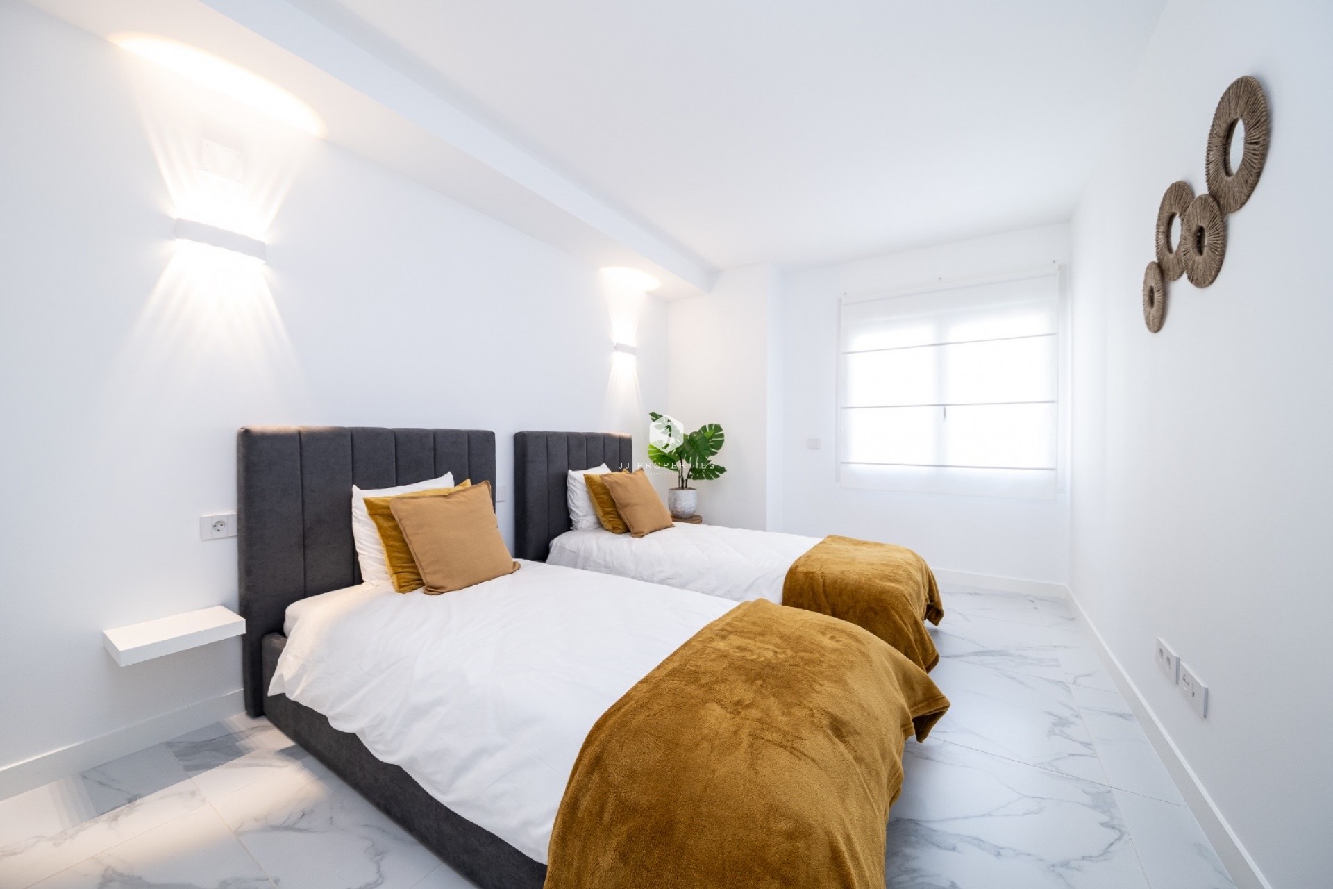 Resale - Apartment / flat -
Torrevieja - Costa Blanca