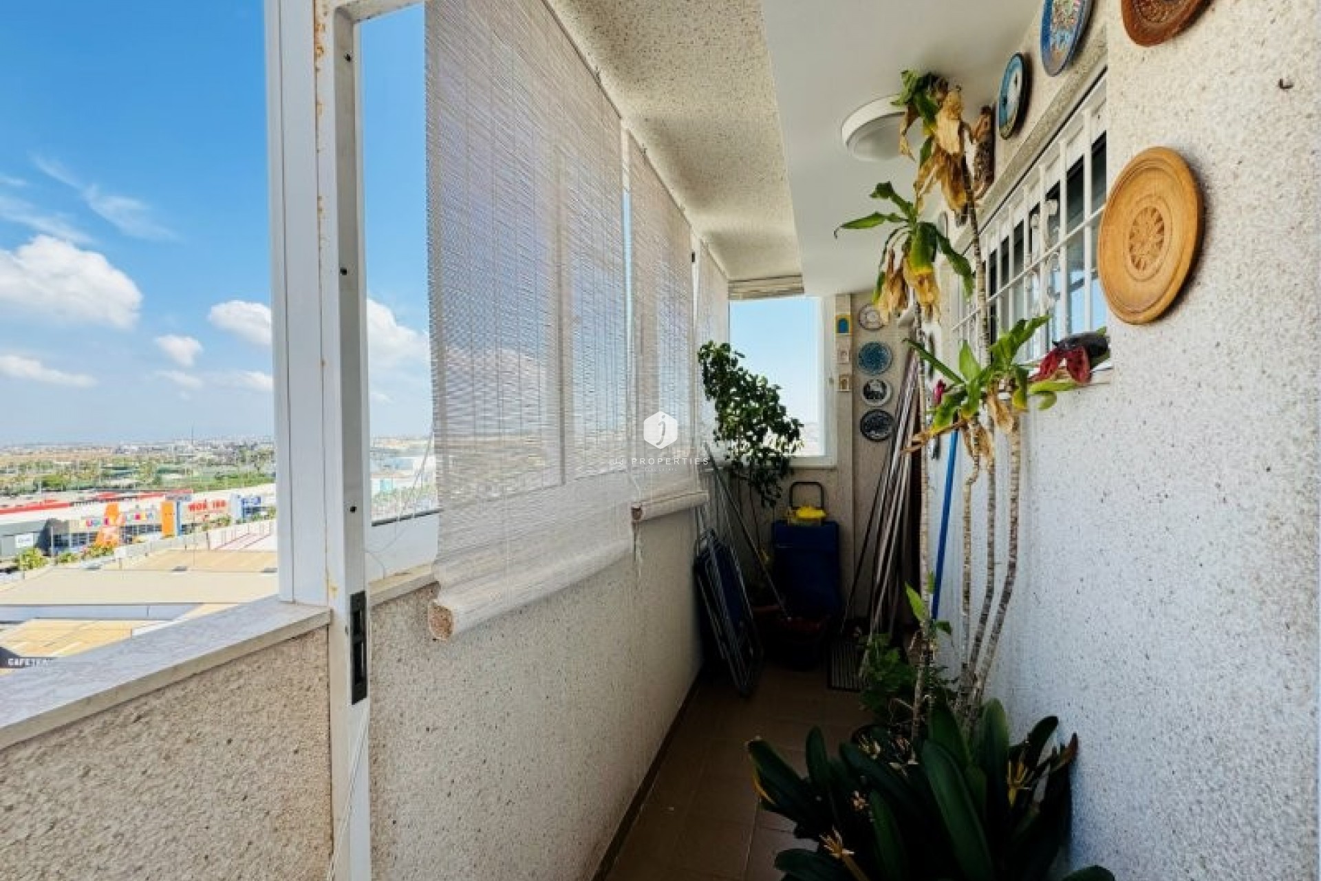 Resale - Apartment / flat -
Torrevieja - Costa Blanca