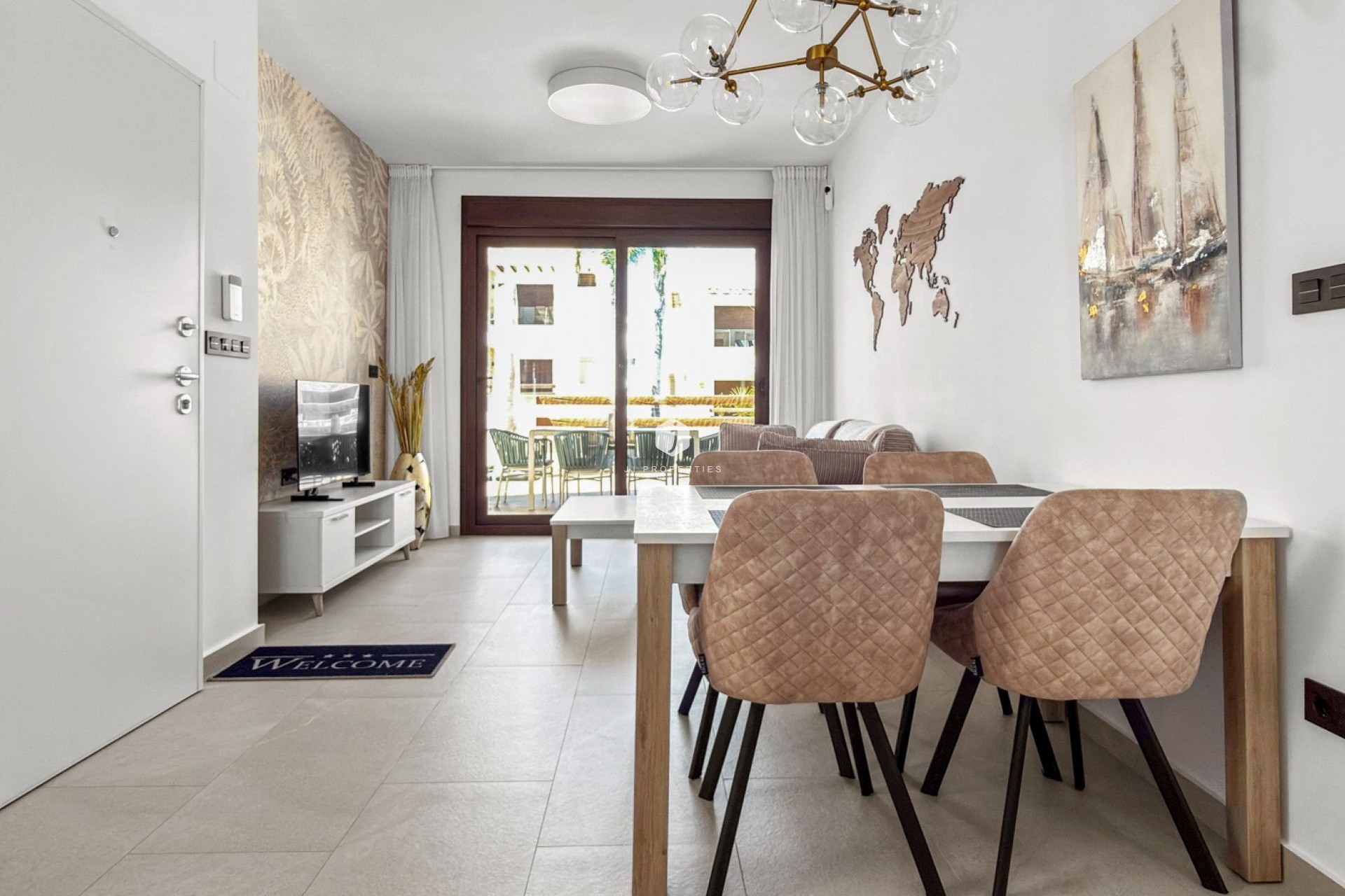 Resale - Apartment / flat -
Torrevieja - Costa Blanca
