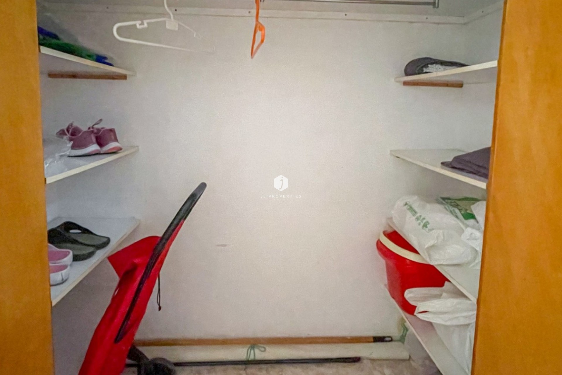 Resale - Apartment / flat -
Torrevieja - Costa Blanca