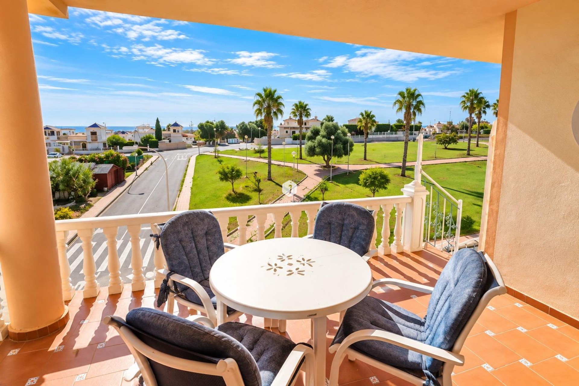 Resale - Apartment / flat -
Torrevieja - Costa Blanca