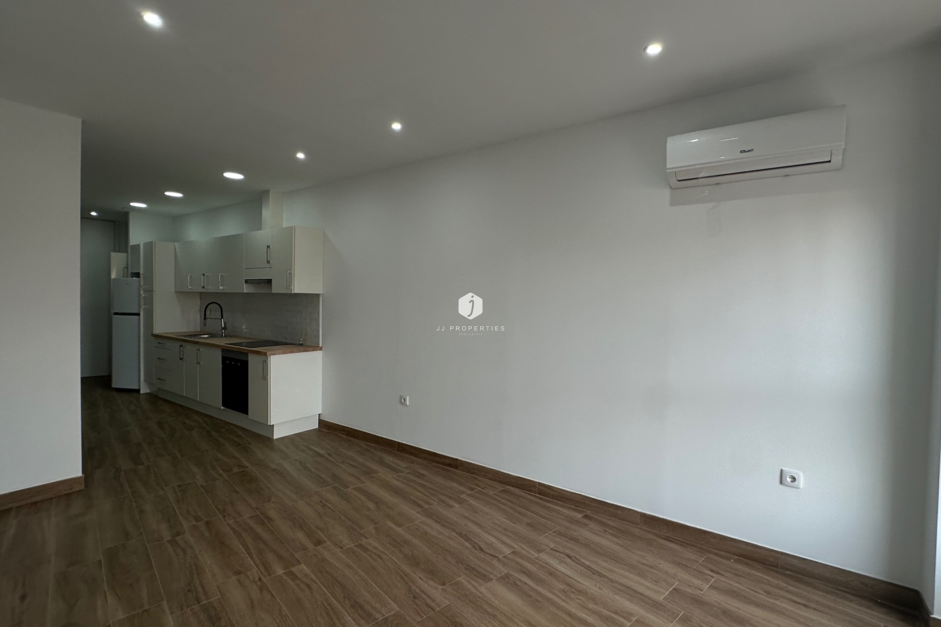Resale - Apartment / flat -
Torrevieja - Costa Blanca