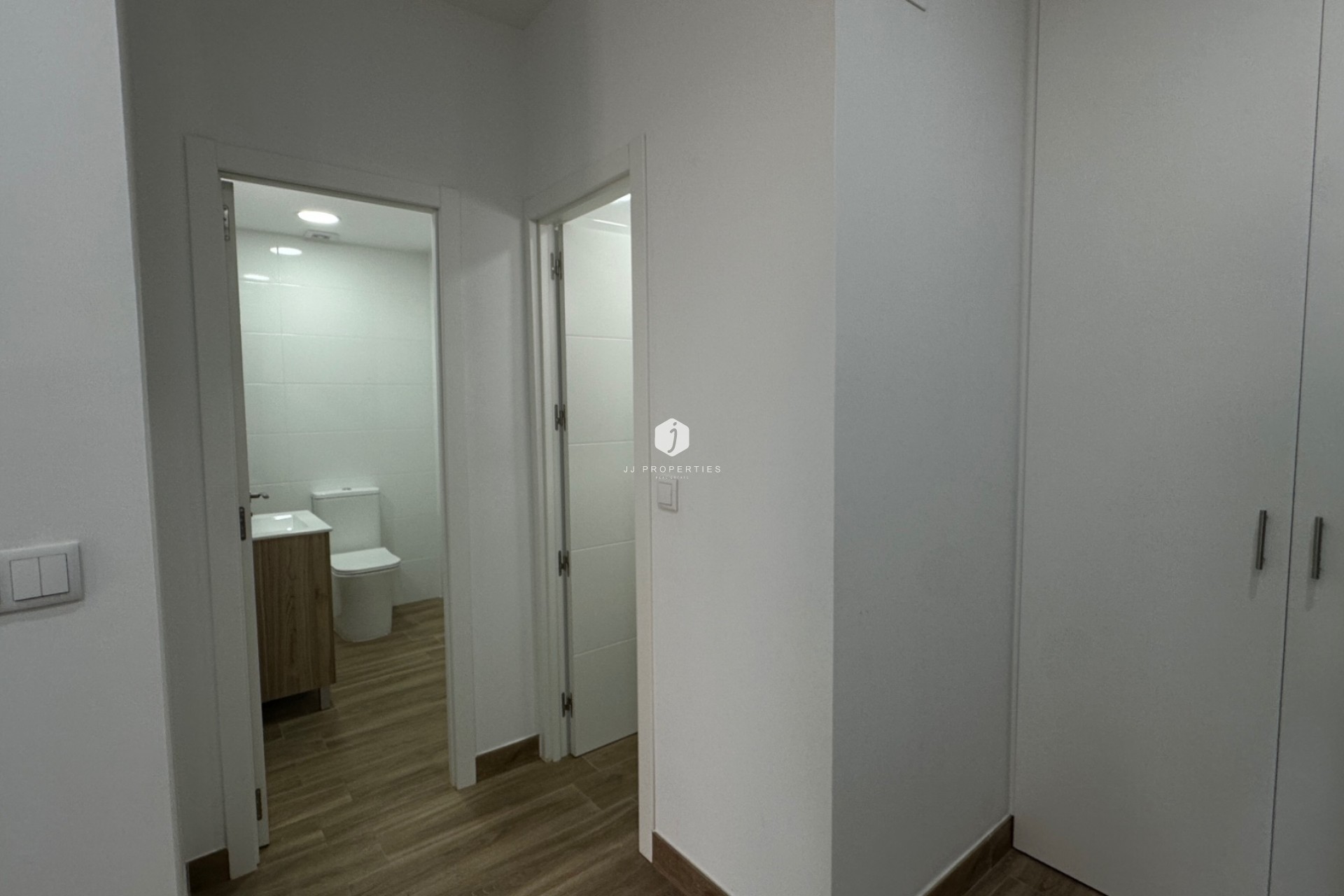 Resale - Apartment / flat -
Torrevieja - Costa Blanca