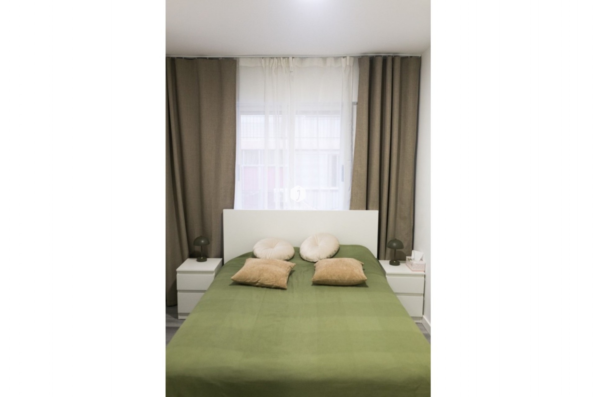Resale - Apartment / flat -
Torrevieja - Costa Blanca