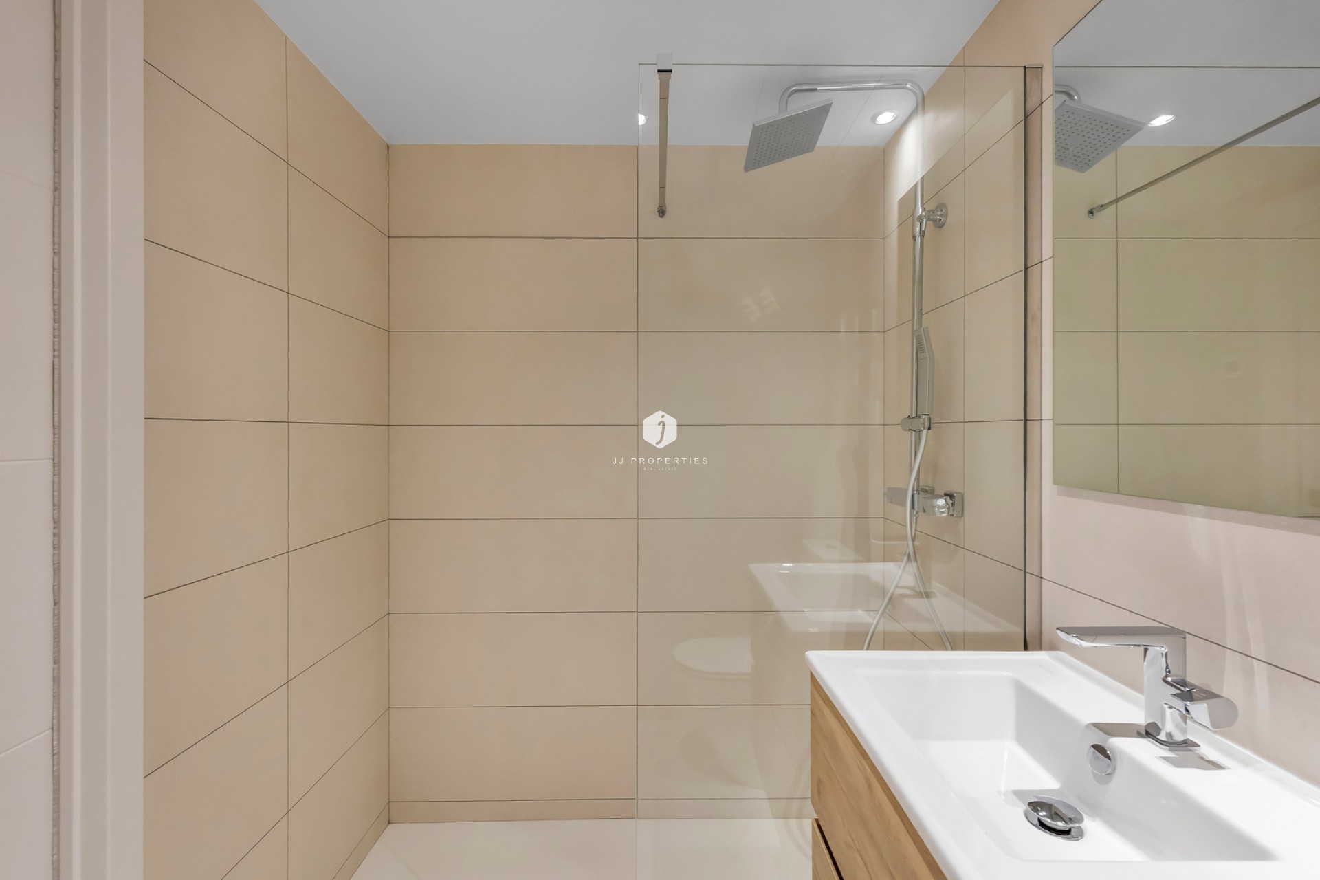 Resale - Apartment / flat -
Torrevieja - Costa Blanca