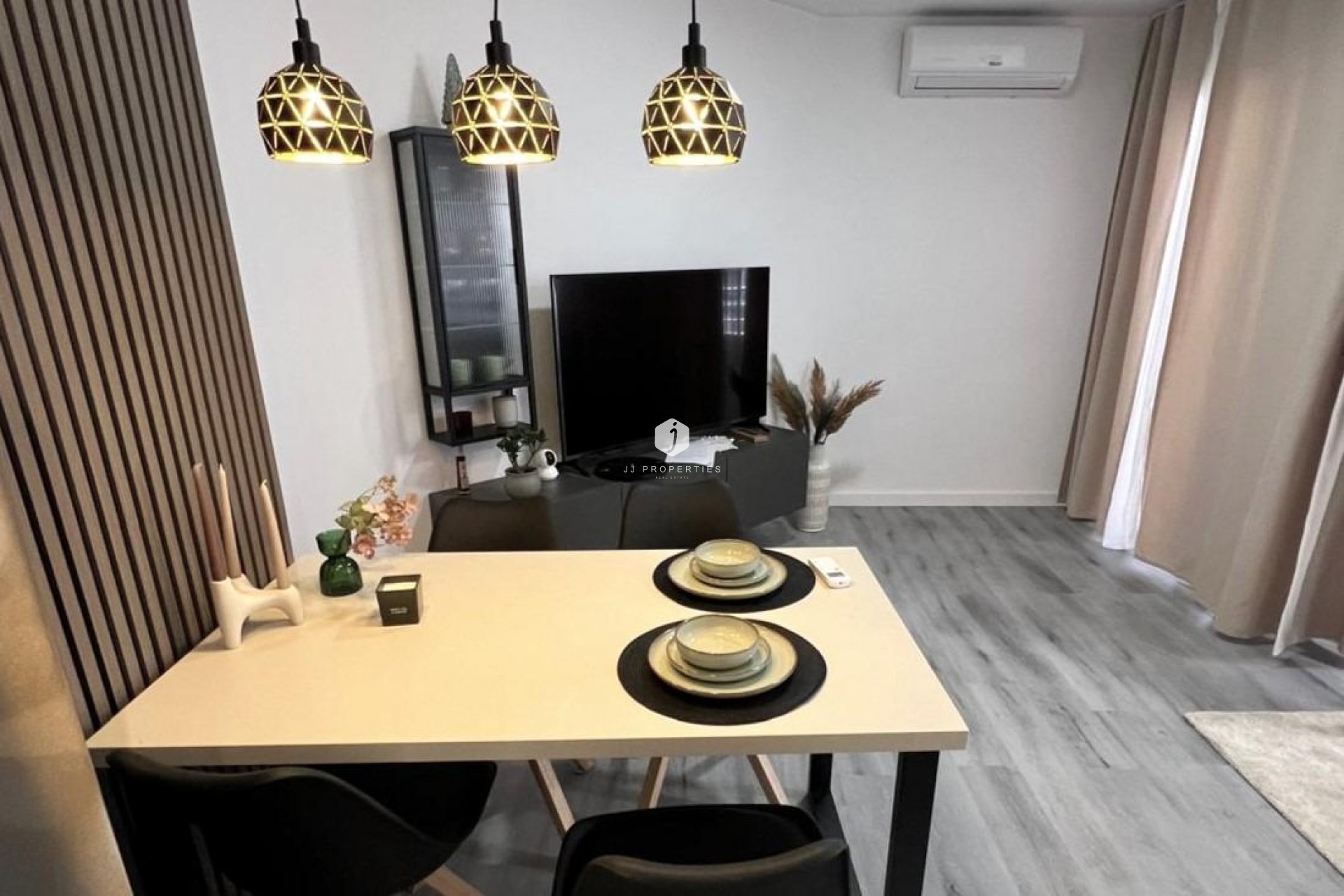 Resale - Apartment / flat -
Torrevieja - Curva Del Palangre