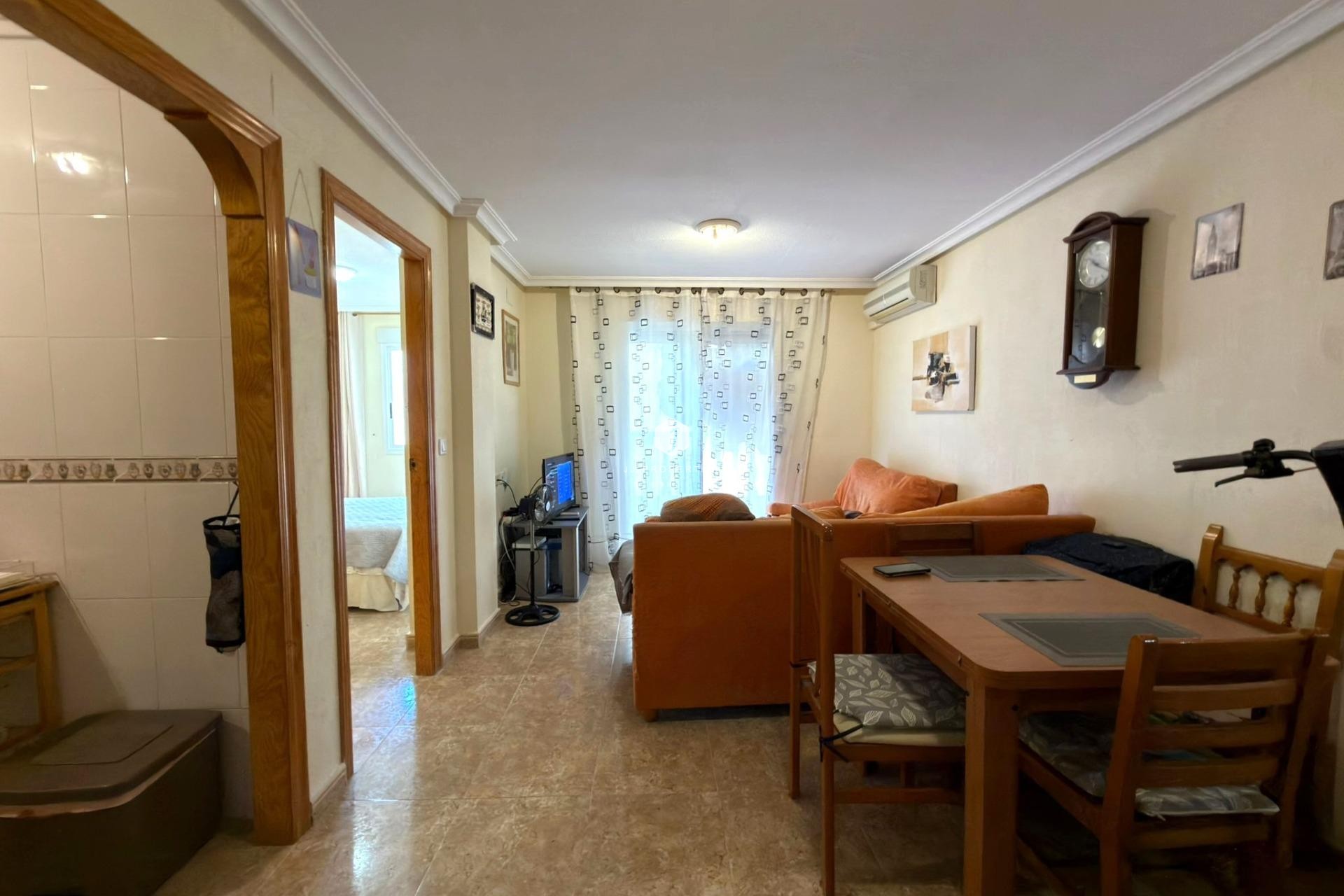 Resale - Apartment / flat -
Torrevieja - Curva Del Palangre