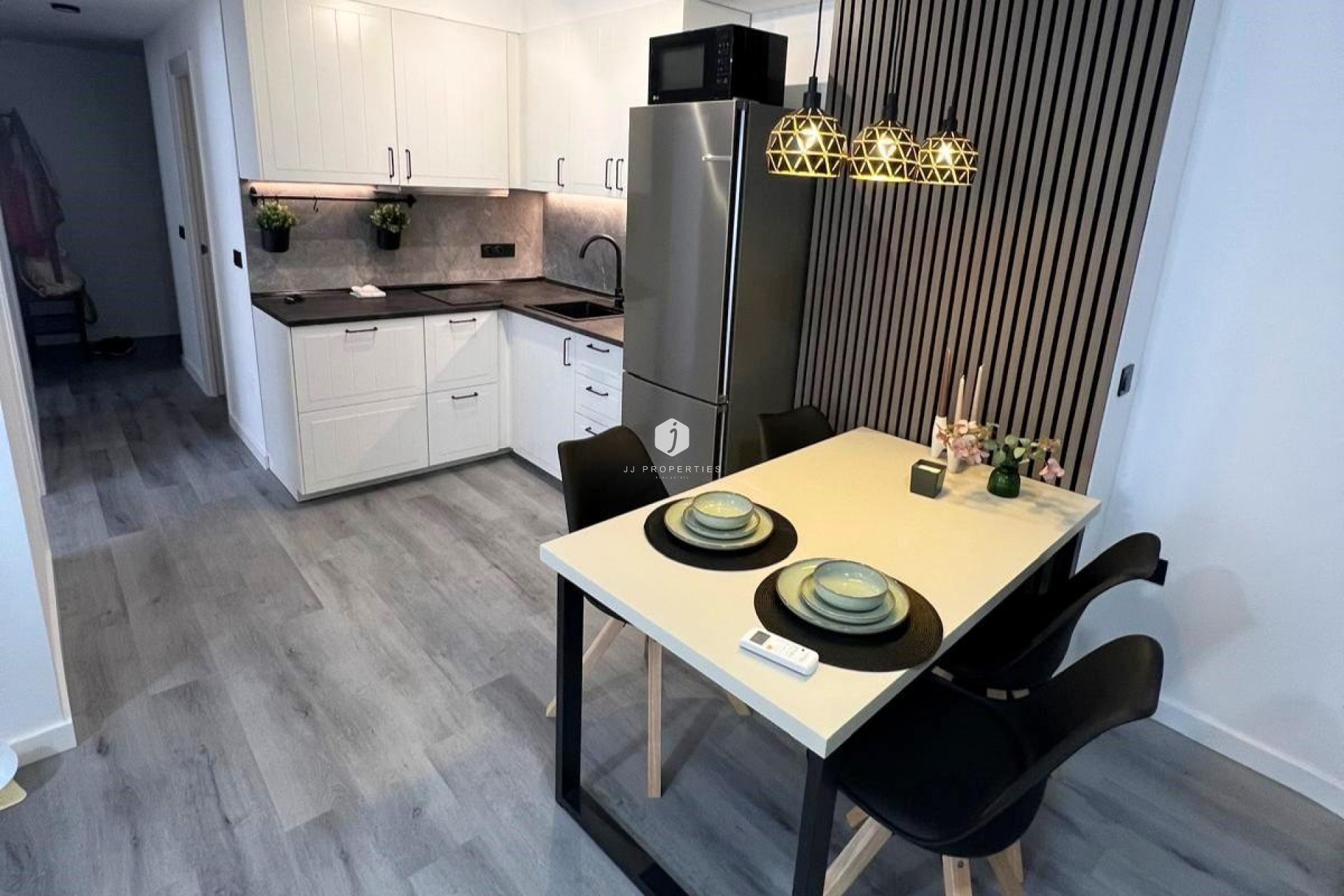 Resale - Apartment / flat -
Torrevieja - Curva Del Palangre