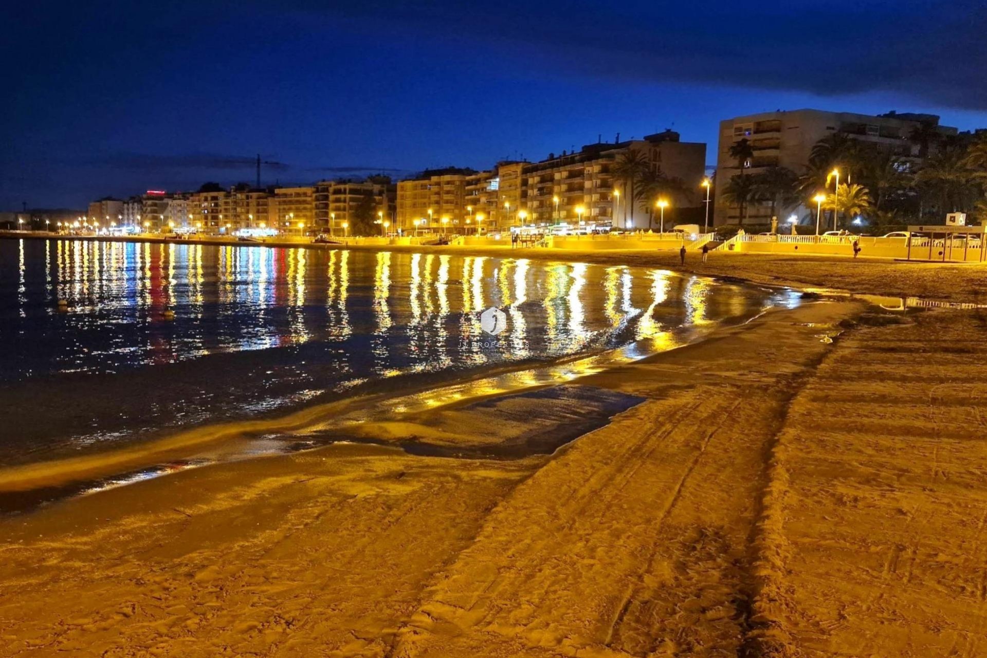 Resale - Apartment / flat -
Torrevieja - Curva Del Palangre