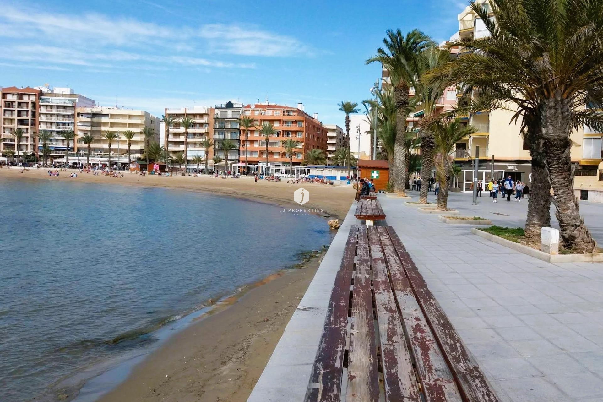 Resale - Apartment / flat -
Torrevieja - Curva Del Palangre