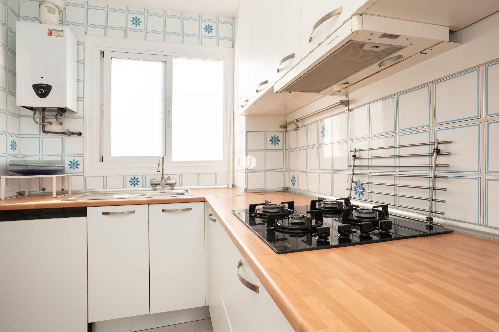 Resale - Apartment / flat -
Torrevieja - El Acequión - Los Náufragos