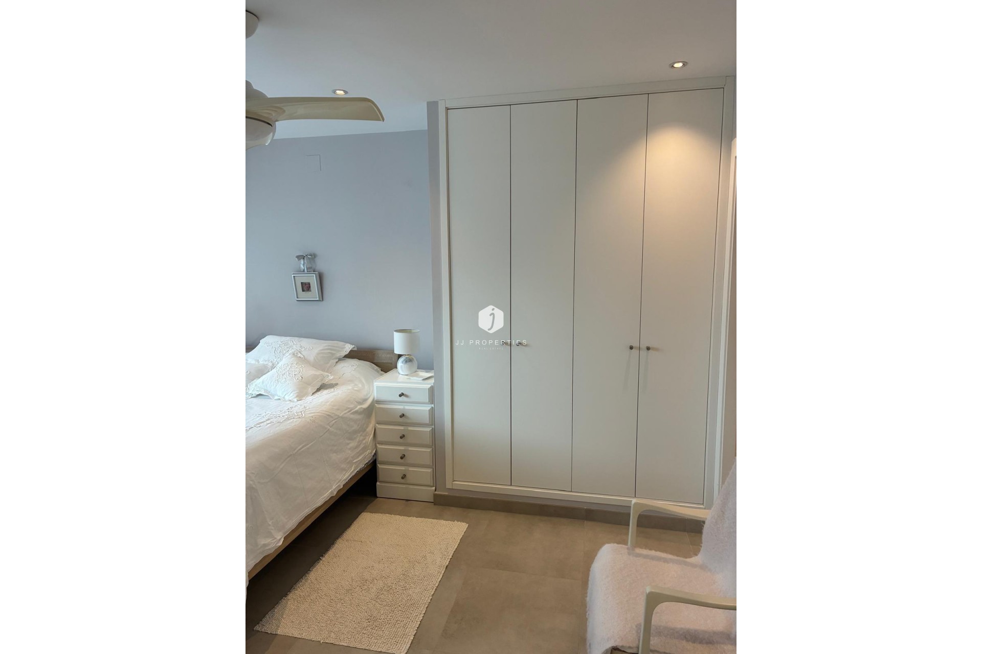 Resale - Apartment / flat -
Torrevieja - El Acequión - Los Náufragos