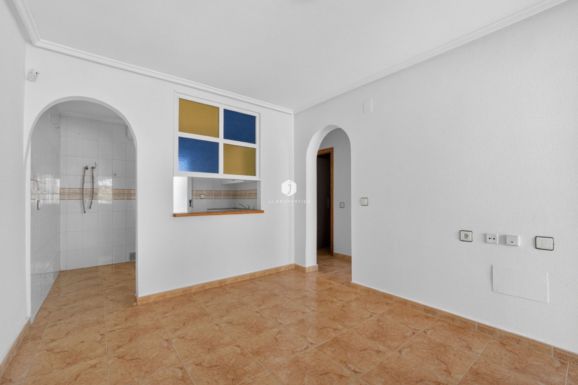 Resale - Apartment / flat -
Torrevieja - El Limonar