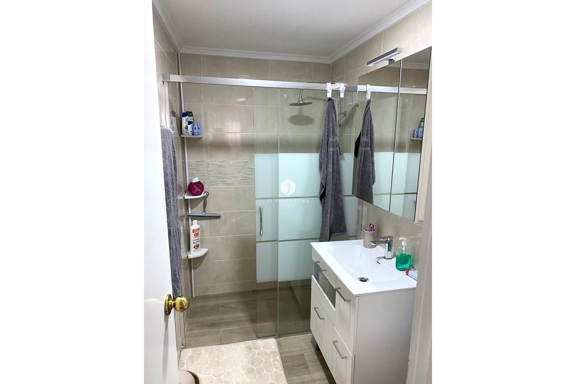Resale - Apartment / flat -
Torrevieja - El molino
