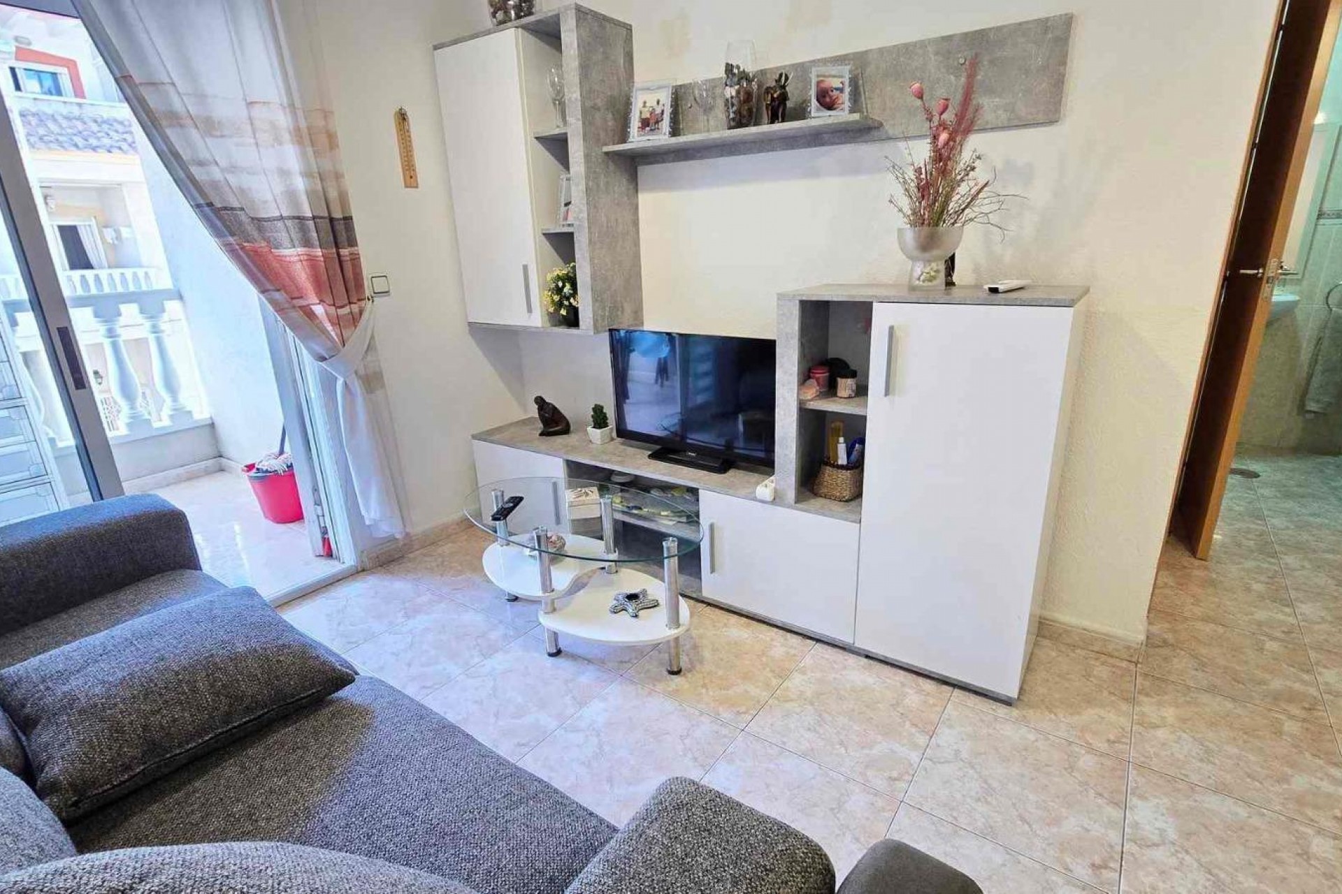 Resale - Apartment / flat -
Torrevieja - Estacion de autobuses