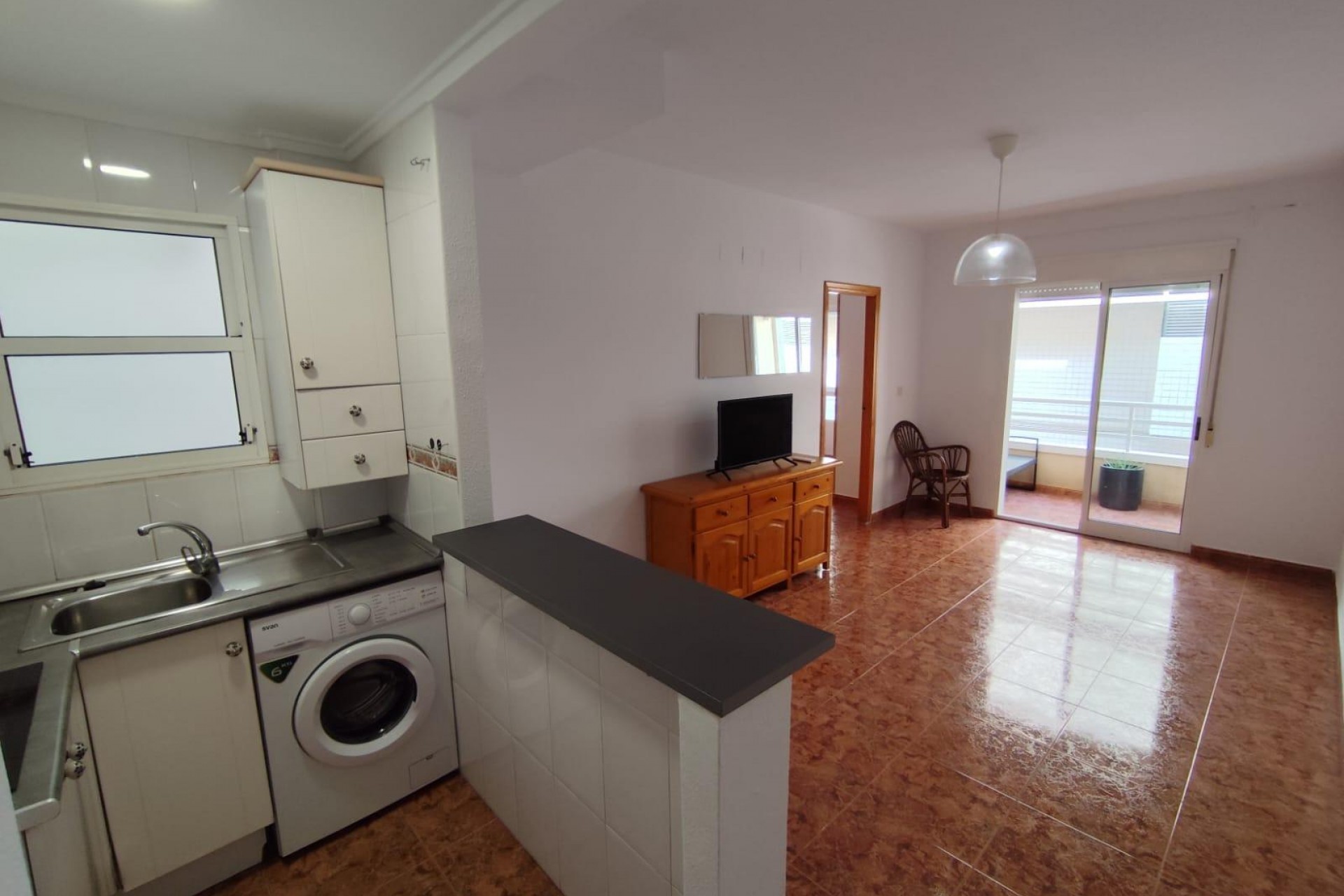 Resale - Apartment / flat -
Torrevieja - Estacion de autobuses