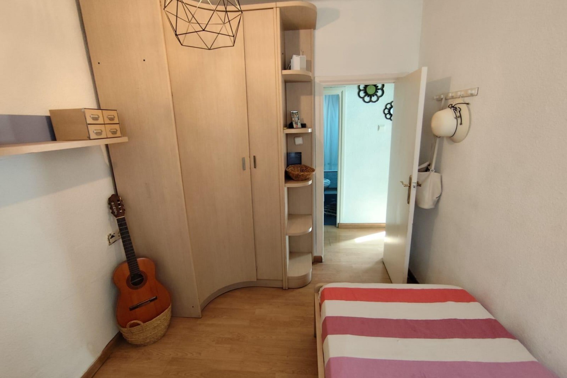 Resale - Apartment / flat -
Torrevieja - Estacion de autobuses