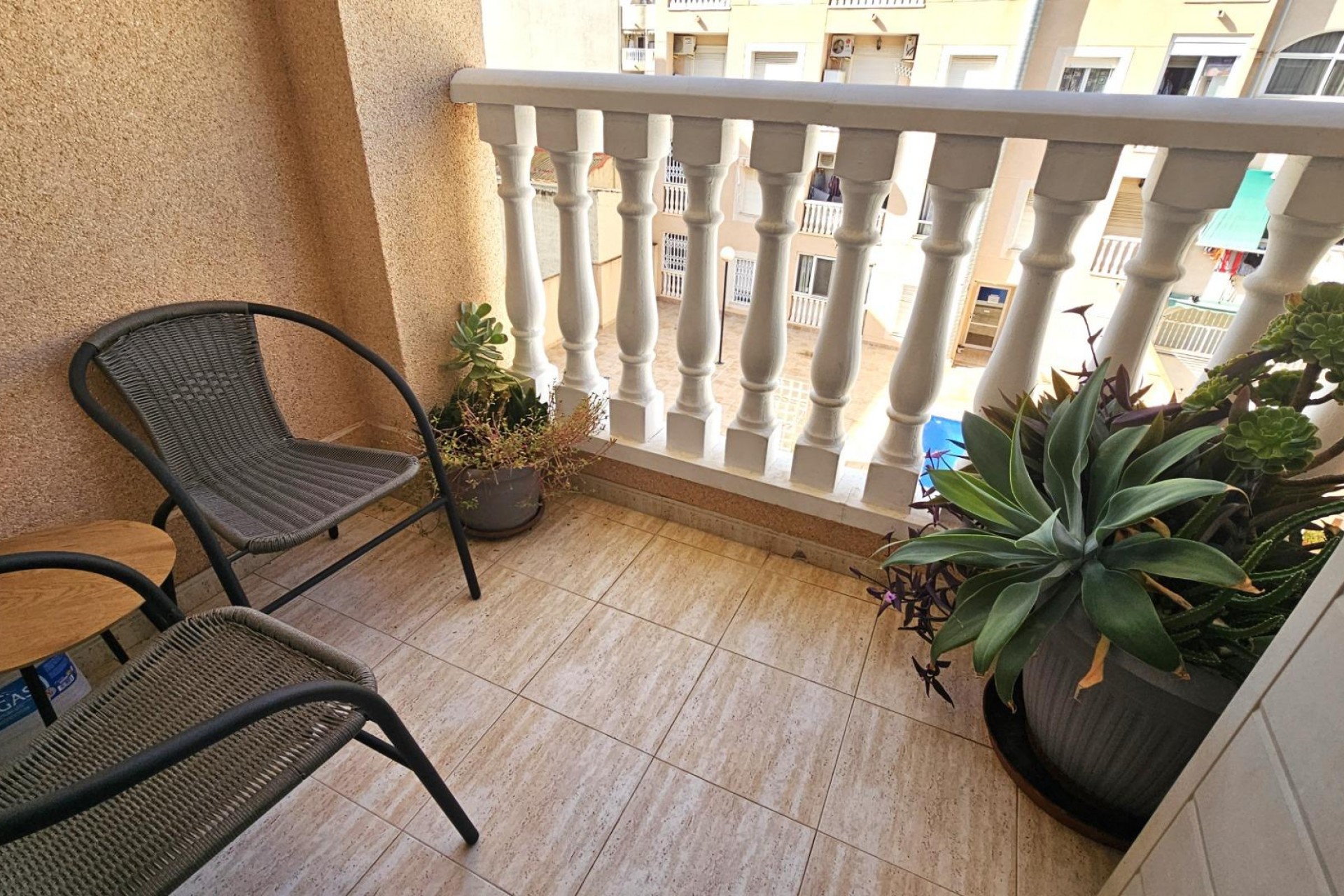 Resale - Apartment / flat -
Torrevieja - Estacion de autobuses