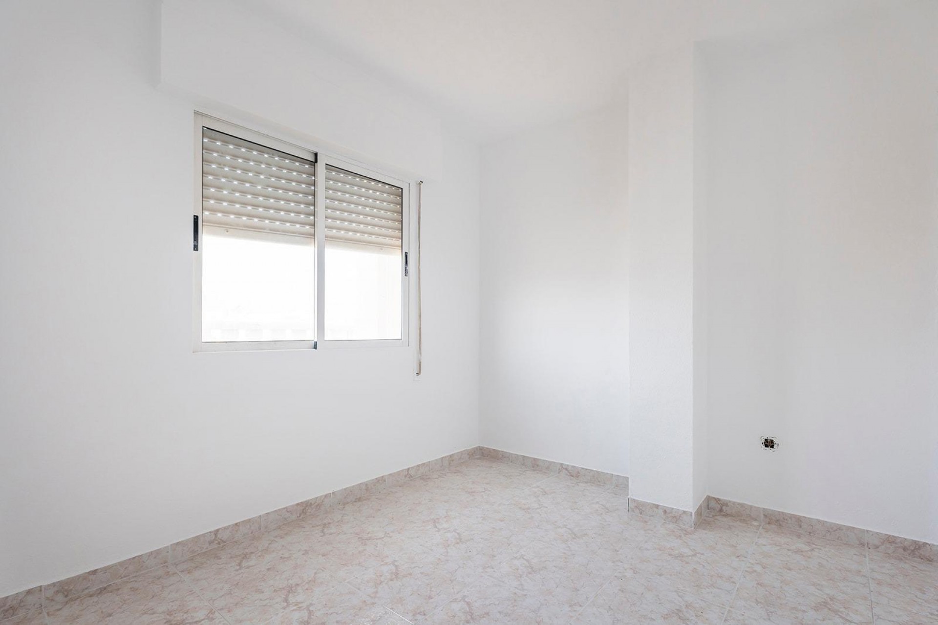 Resale - Apartment / flat -
Torrevieja - Estacion de autobuses