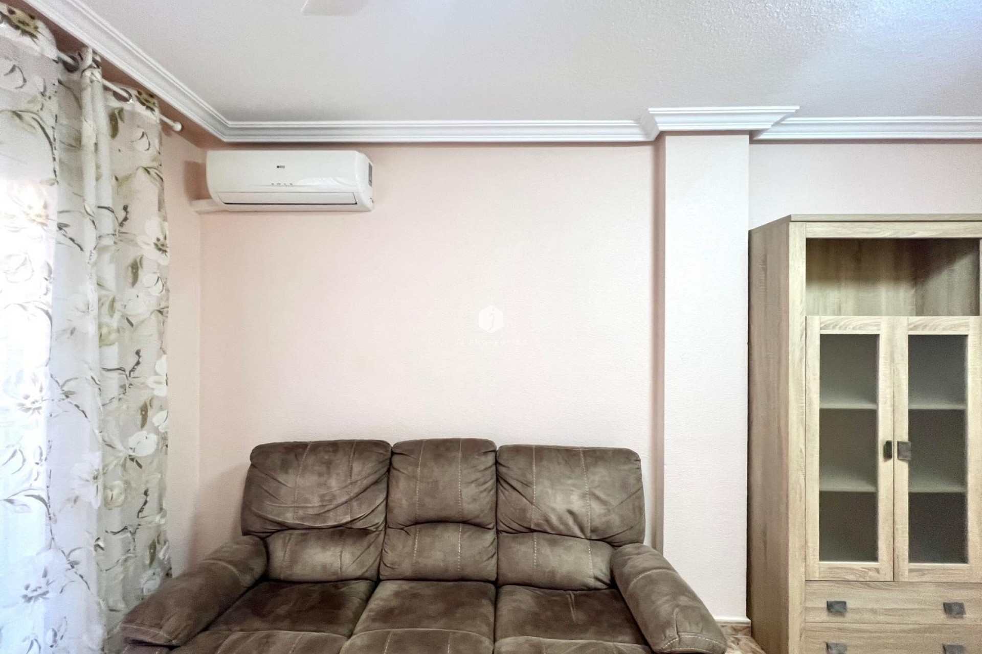 Resale - Apartment / flat -
Torrevieja - Estacion de autobuses