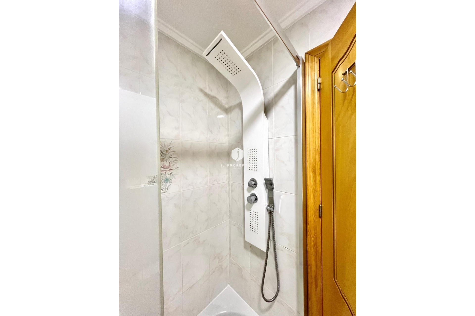 Resale - Apartment / flat -
Torrevieja - Estacion de autobuses