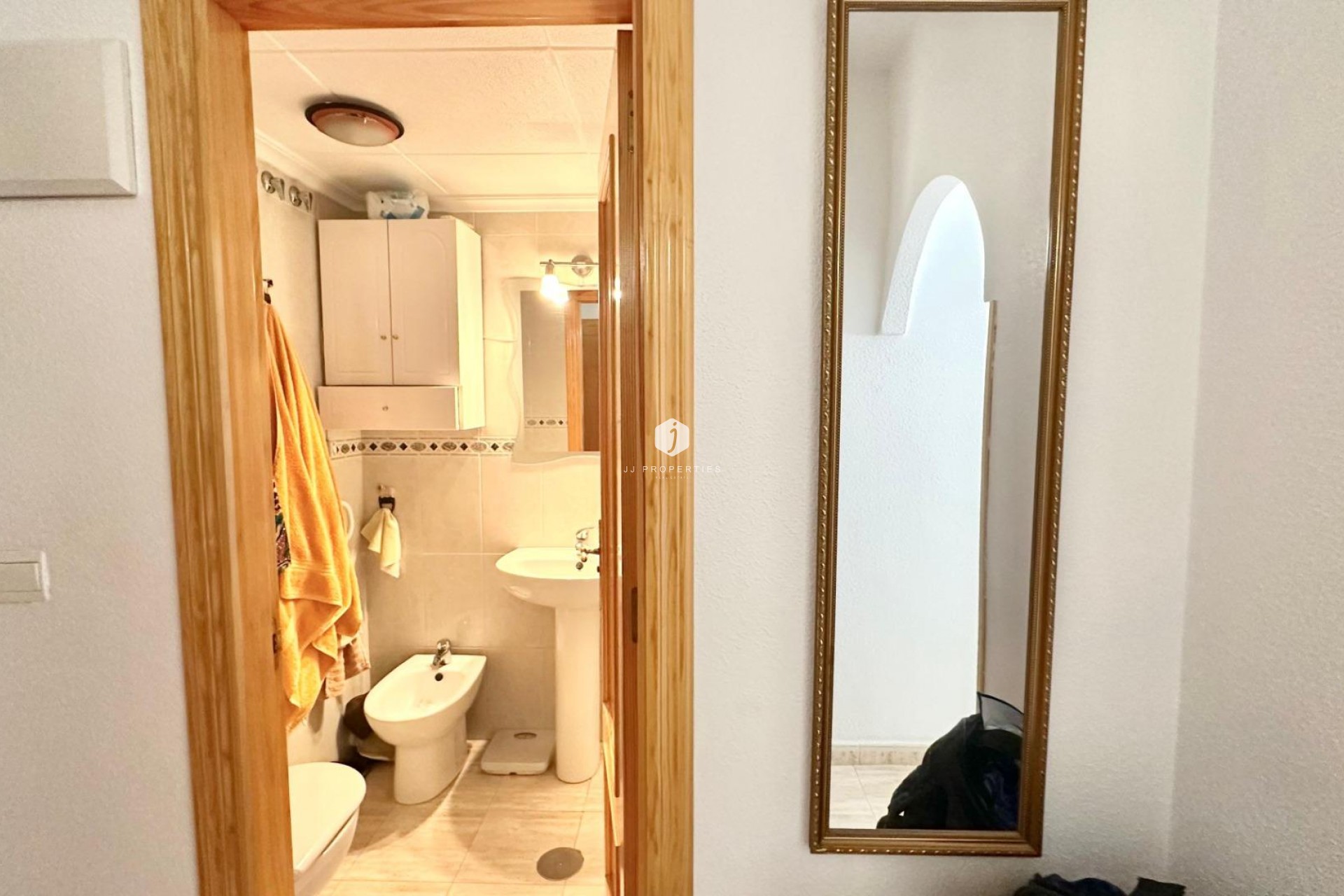 Resale - Apartment / flat -
Torrevieja - Estacion de autobuses