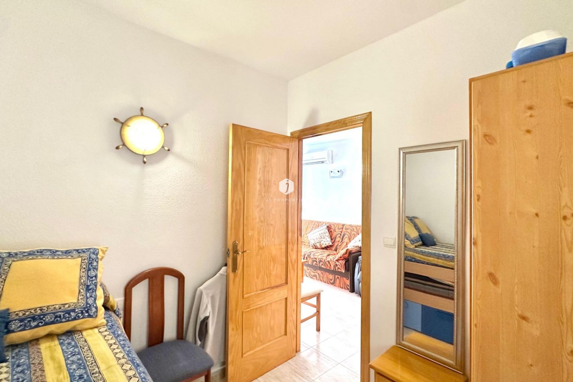Resale - Apartment / flat -
Torrevieja - Estacion de autobuses