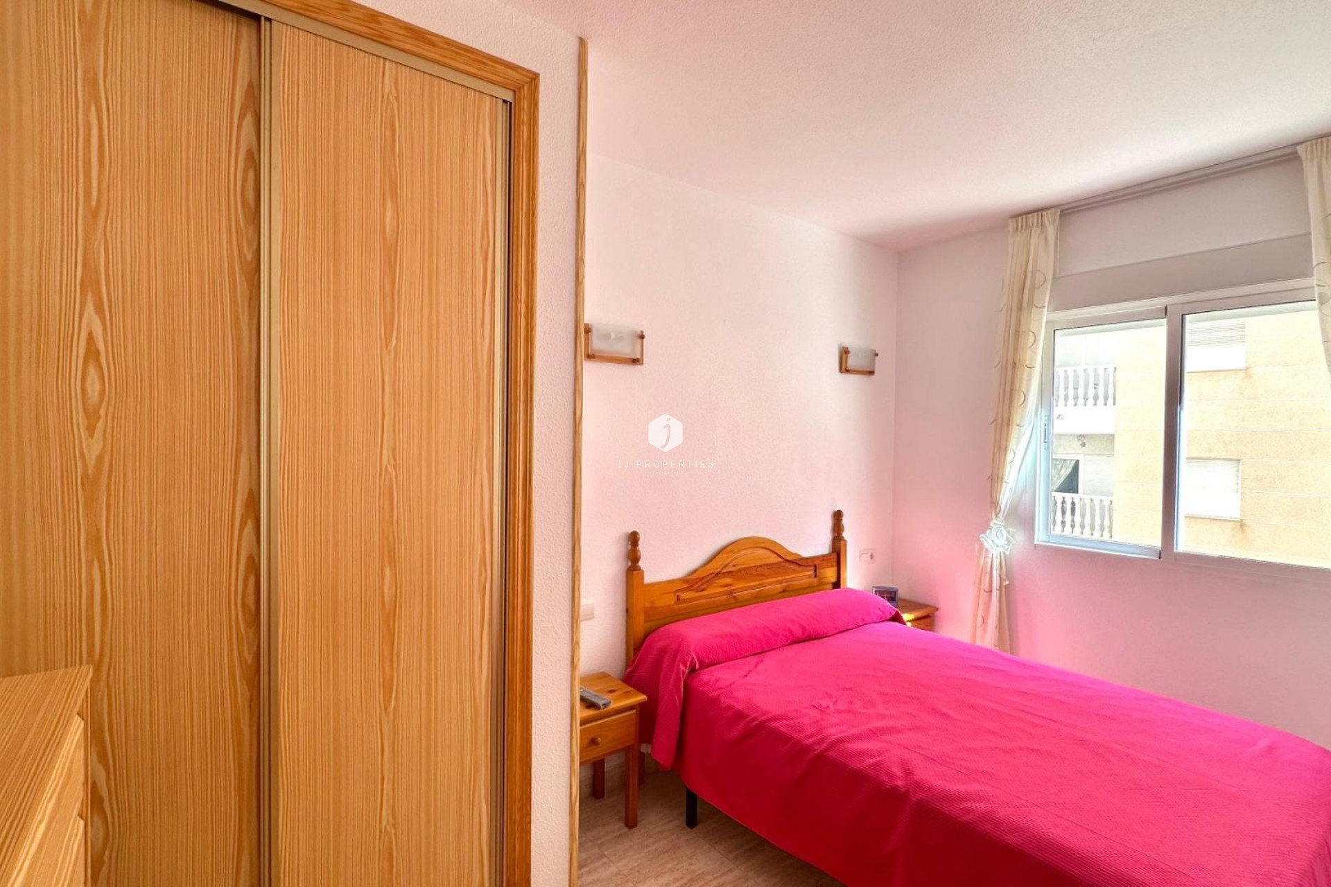 Resale - Apartment / flat -
Torrevieja - Estacion de autobuses