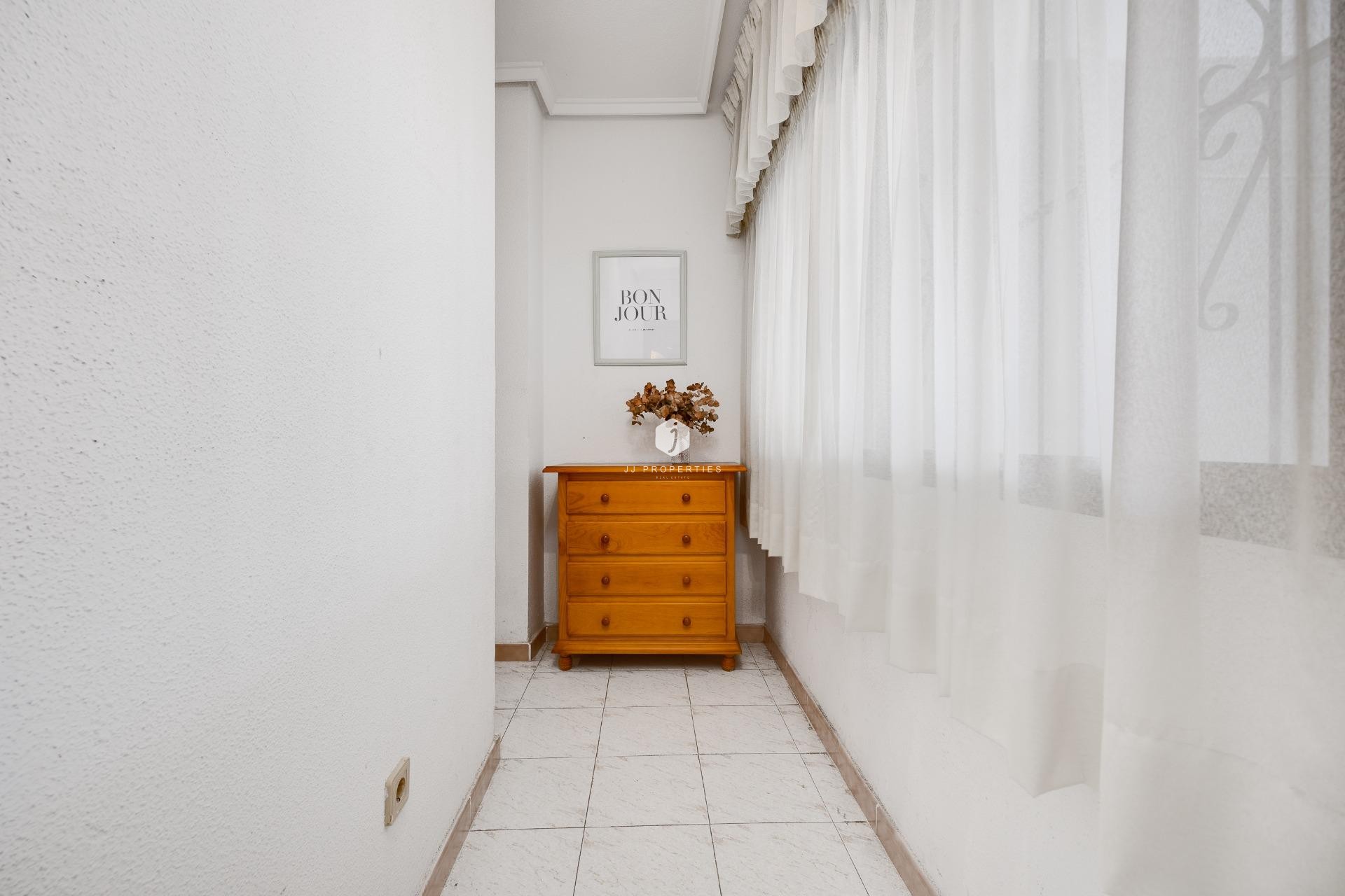 Resale - Apartment / flat -
Torrevieja - Estacion de autobuses