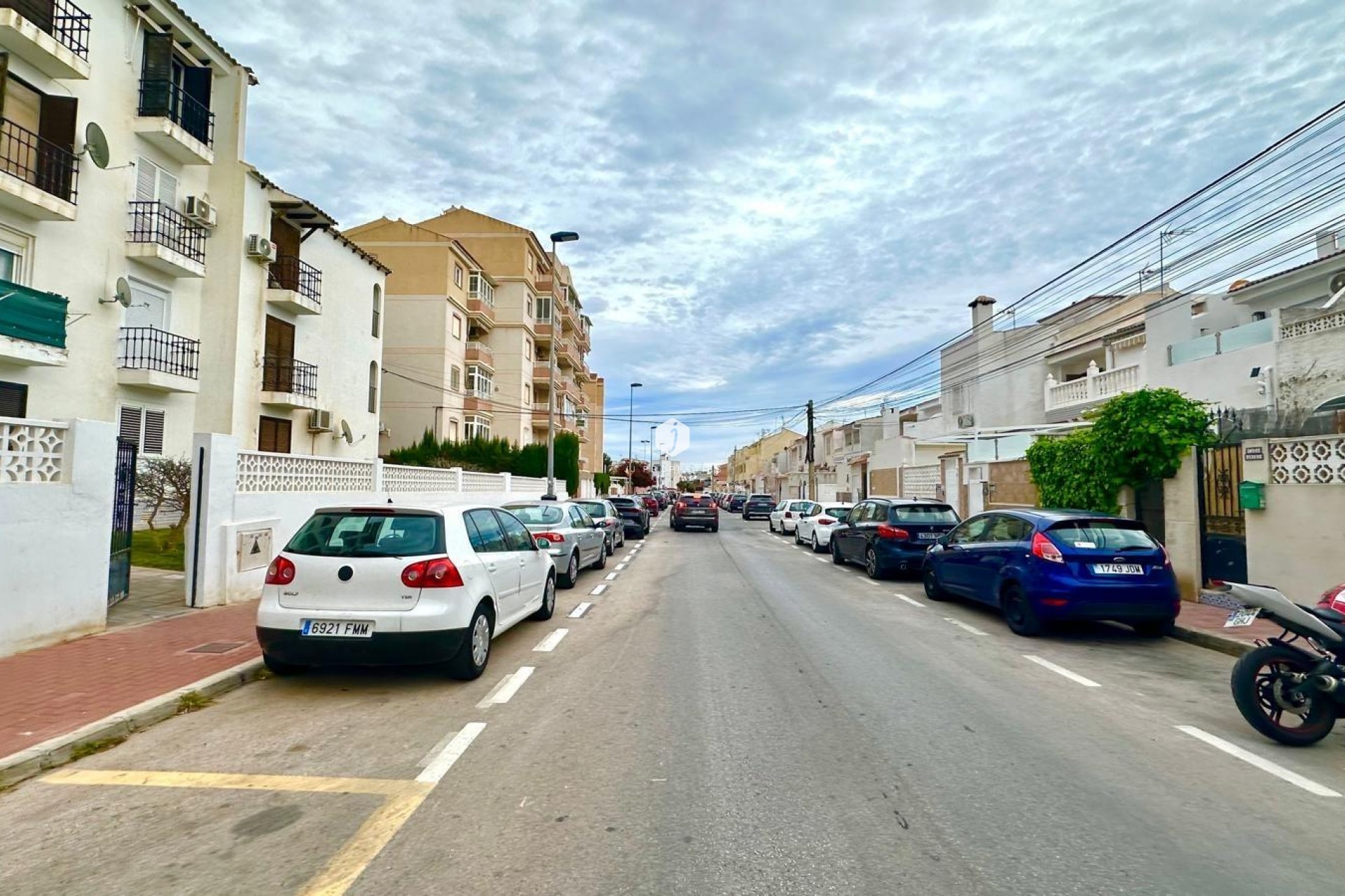 Resale - Apartment / flat -
Torrevieja - Estacion de autobuses