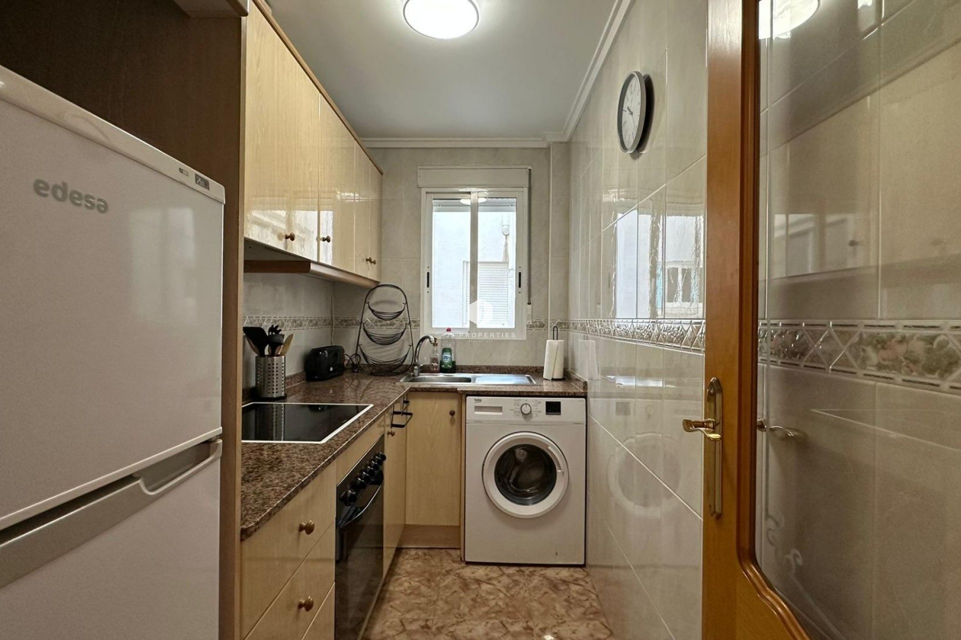 Resale - Apartment / flat -
Torrevieja - Estacion de autobuses