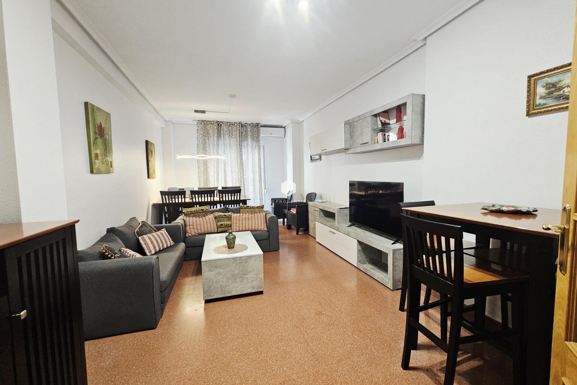 Resale - Apartment / flat -
Torrevieja - Estacion de autobuses