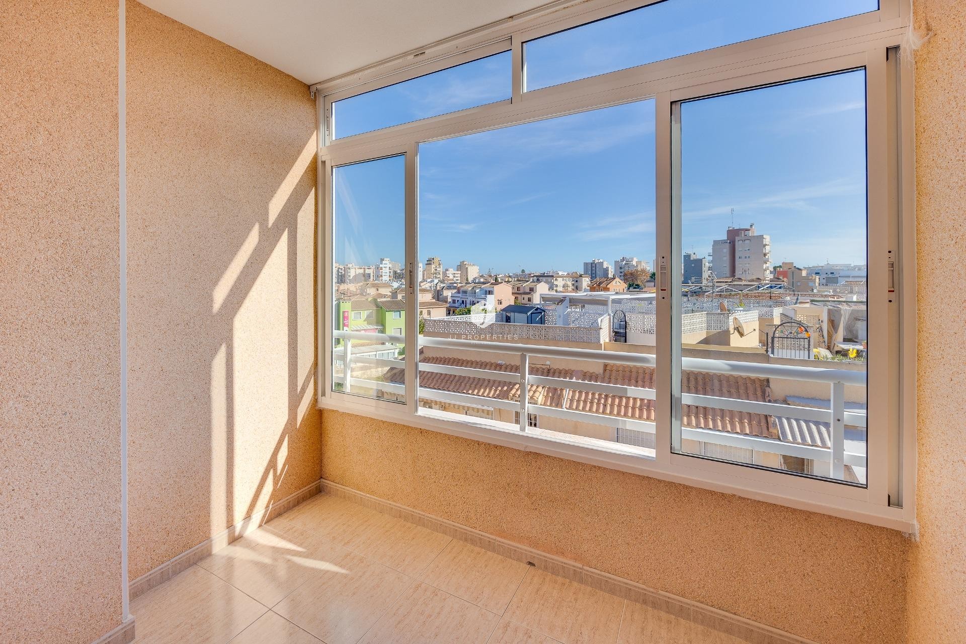 Resale - Apartment / flat -
Torrevieja - Estacion de autobuses