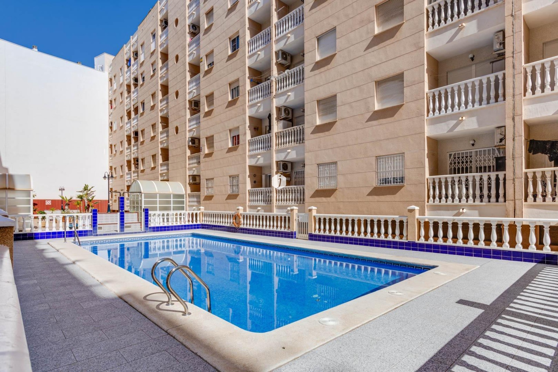 Resale - Apartment / flat -
Torrevieja - Estacion de autobuses