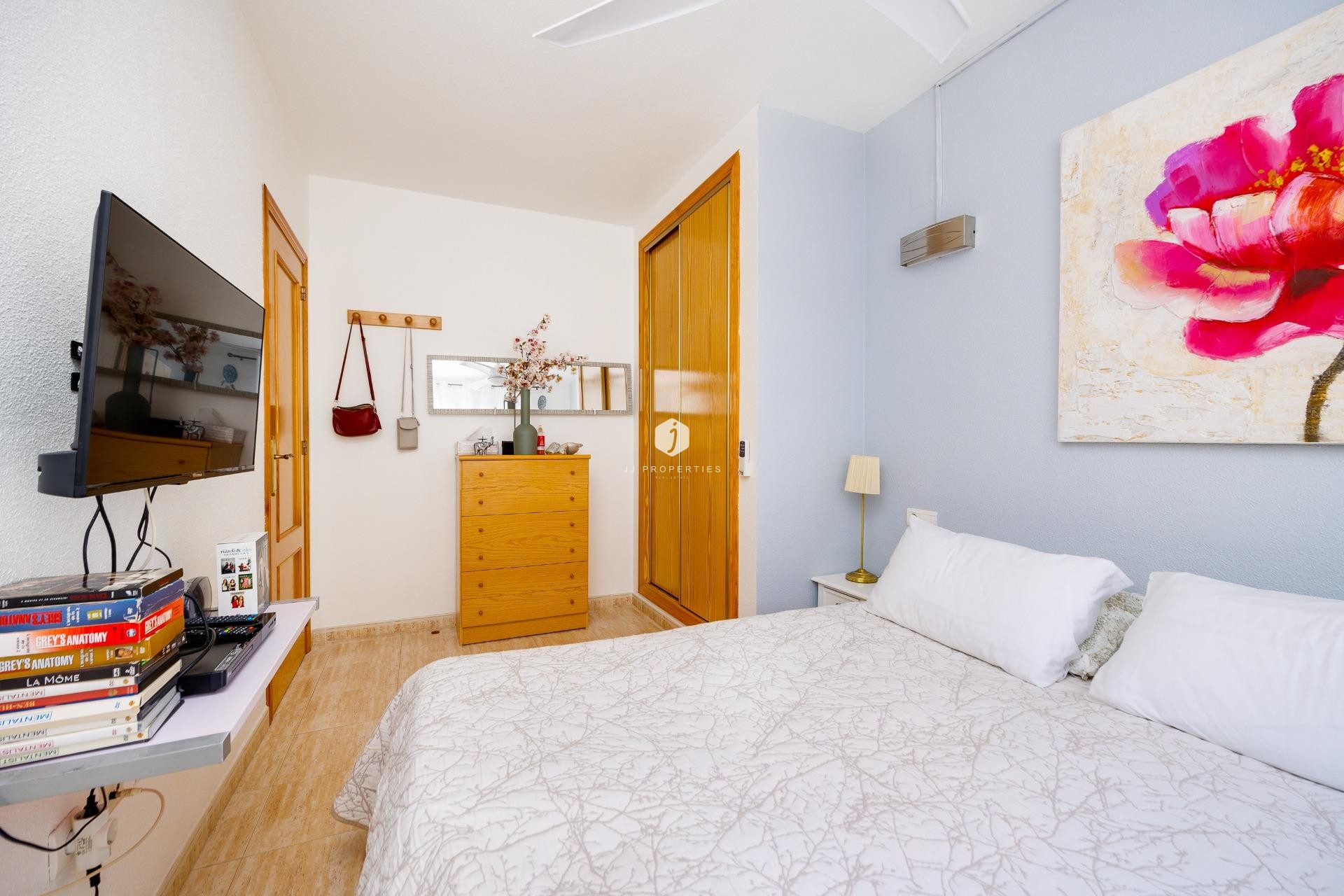 Resale - Apartment / flat -
Torrevieja - Estacion de autobuses