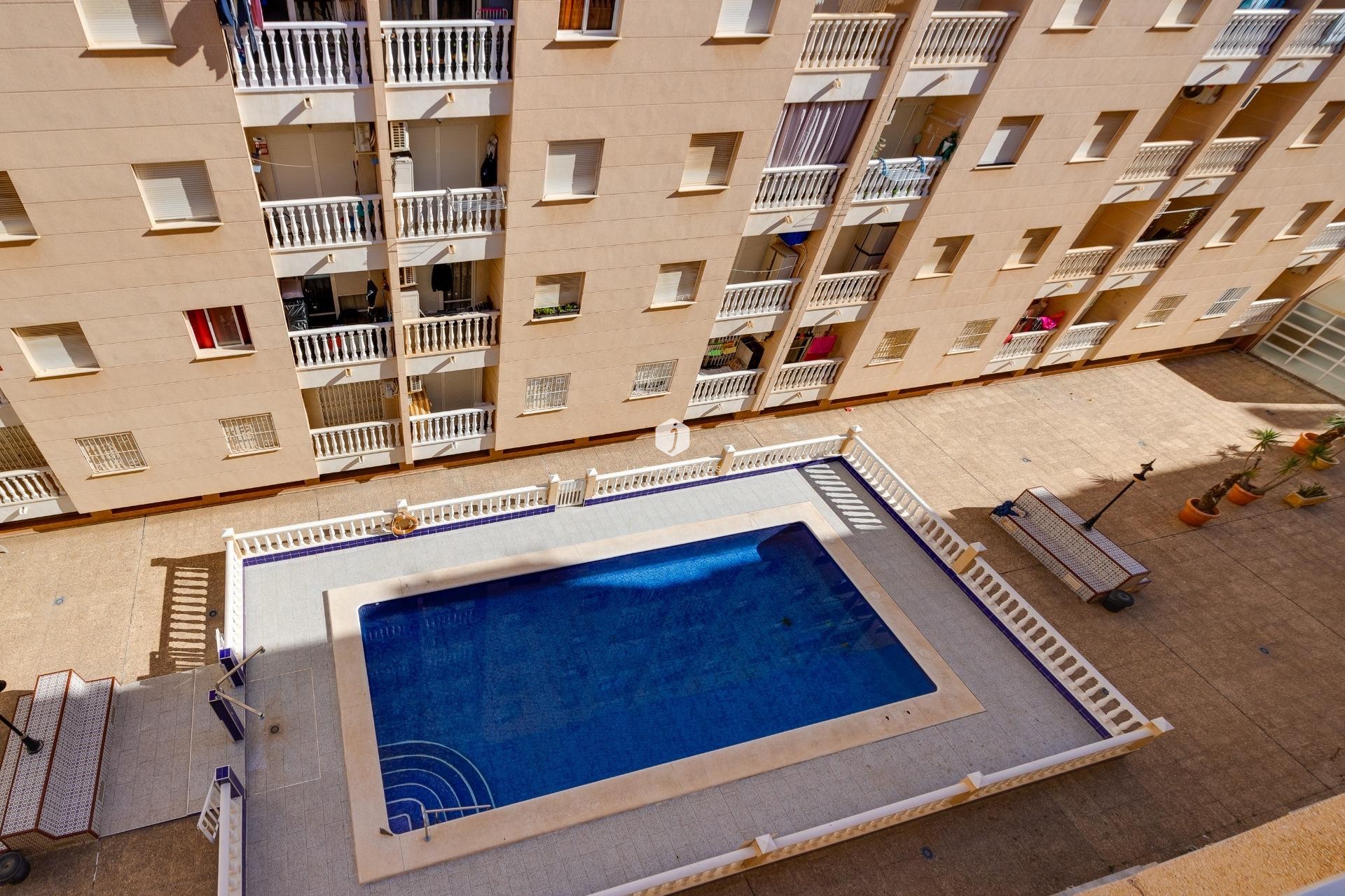 Resale - Apartment / flat -
Torrevieja - Estacion de autobuses