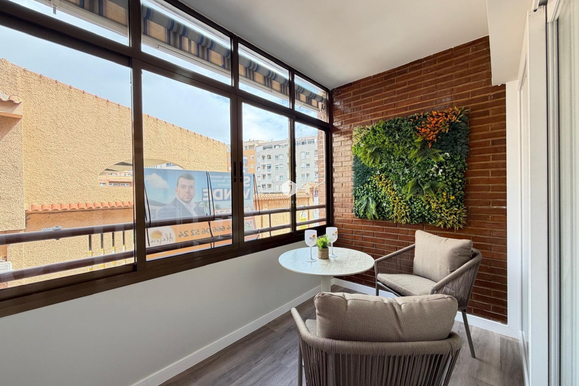 Resale - Apartment / flat -
Torrevieja - Estacion de autobuses