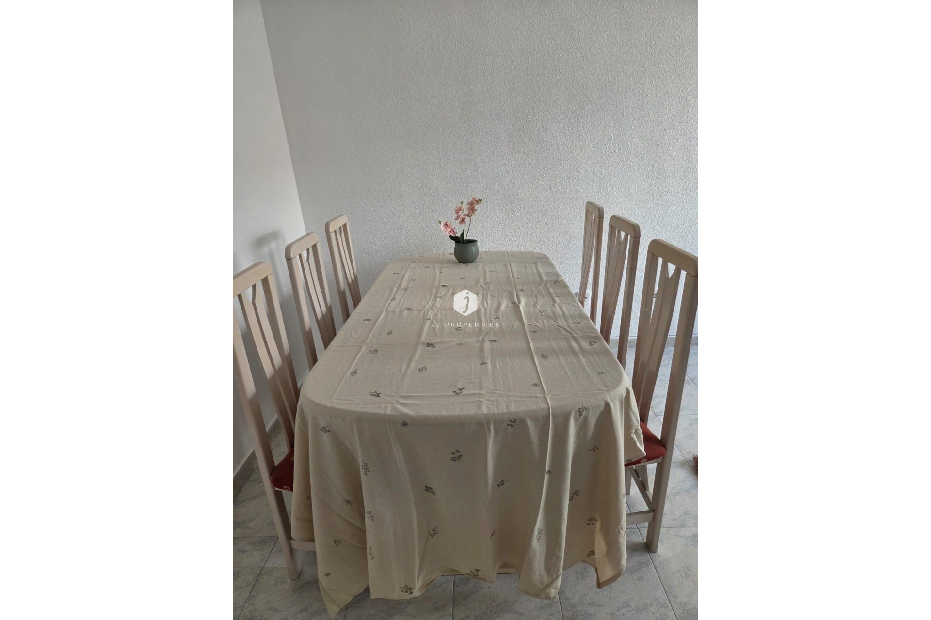 Resale - Apartment / flat -
Torrevieja - Estacion de autobuses